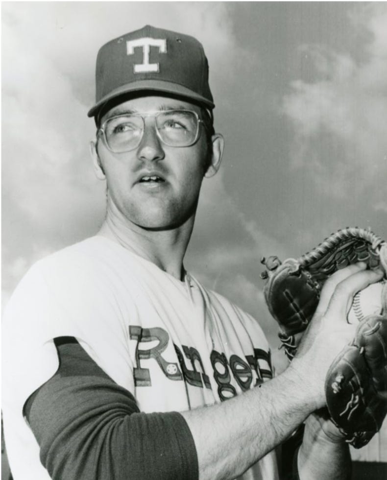  The Team That Couldn't Hit: The 1972 Texas Rangers