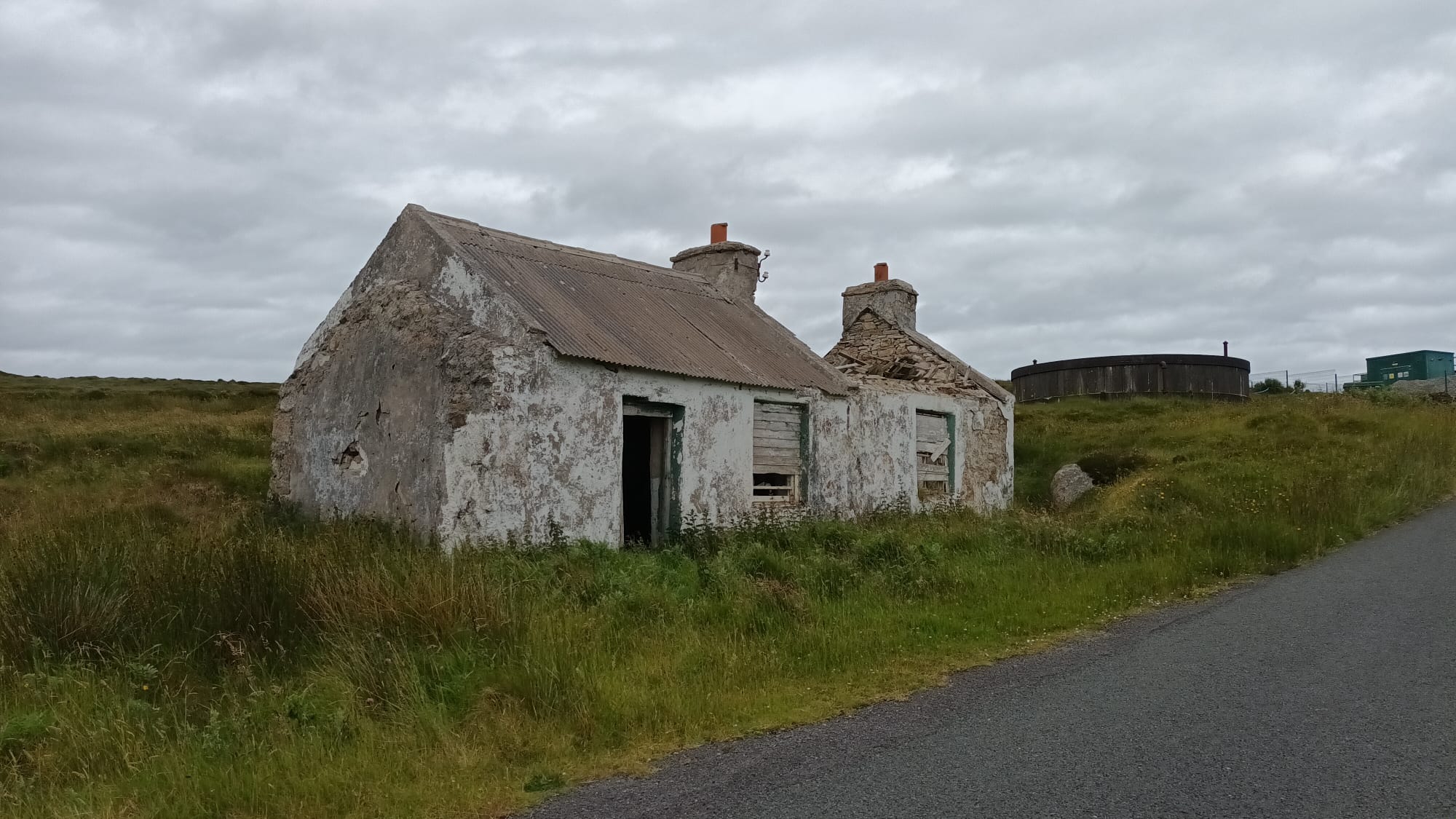 Cycling an Irishspeaking Island by Kate Chandler