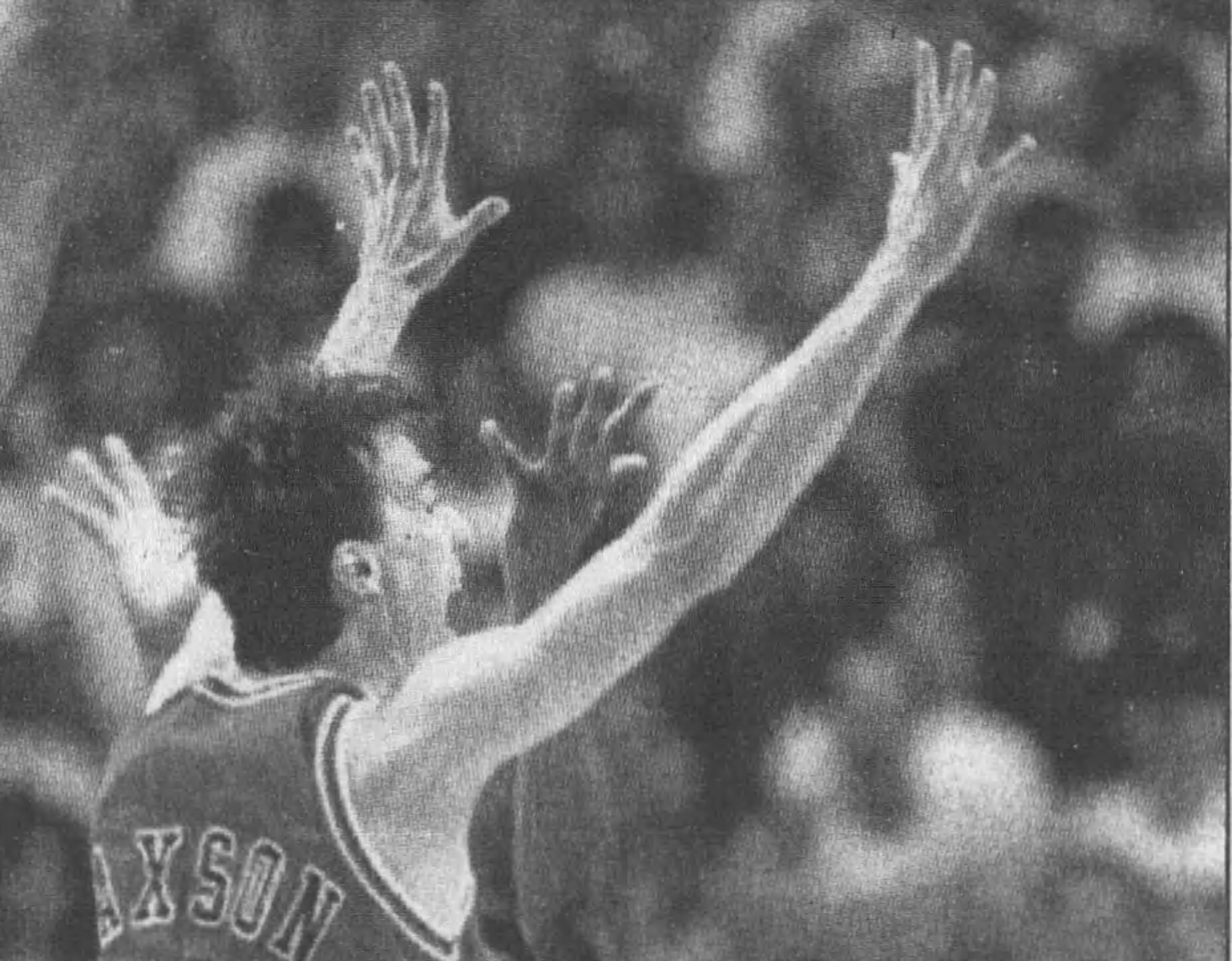 1993: John Paxson hits game-winning 3-pointer to give Chicago Bulls  three-peat