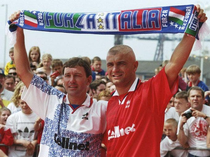 A classic bit of Fabrizio Ravanelli from 1995! We all know someone