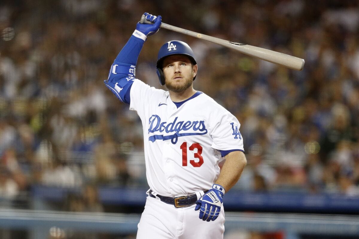 Max Muncy returns to Dodgers' lineup with spring appearance