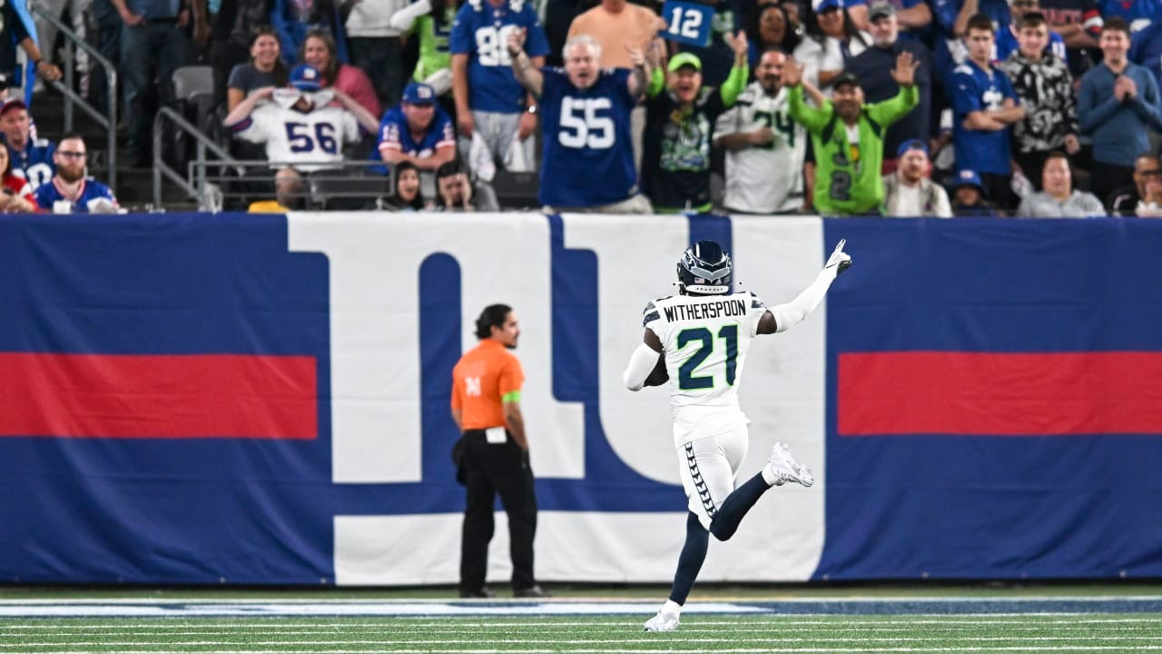 NFL: Seattle Seahawks Devon Witherspoon scores 97-yard touchdown against  New York Giants - BBC Sport