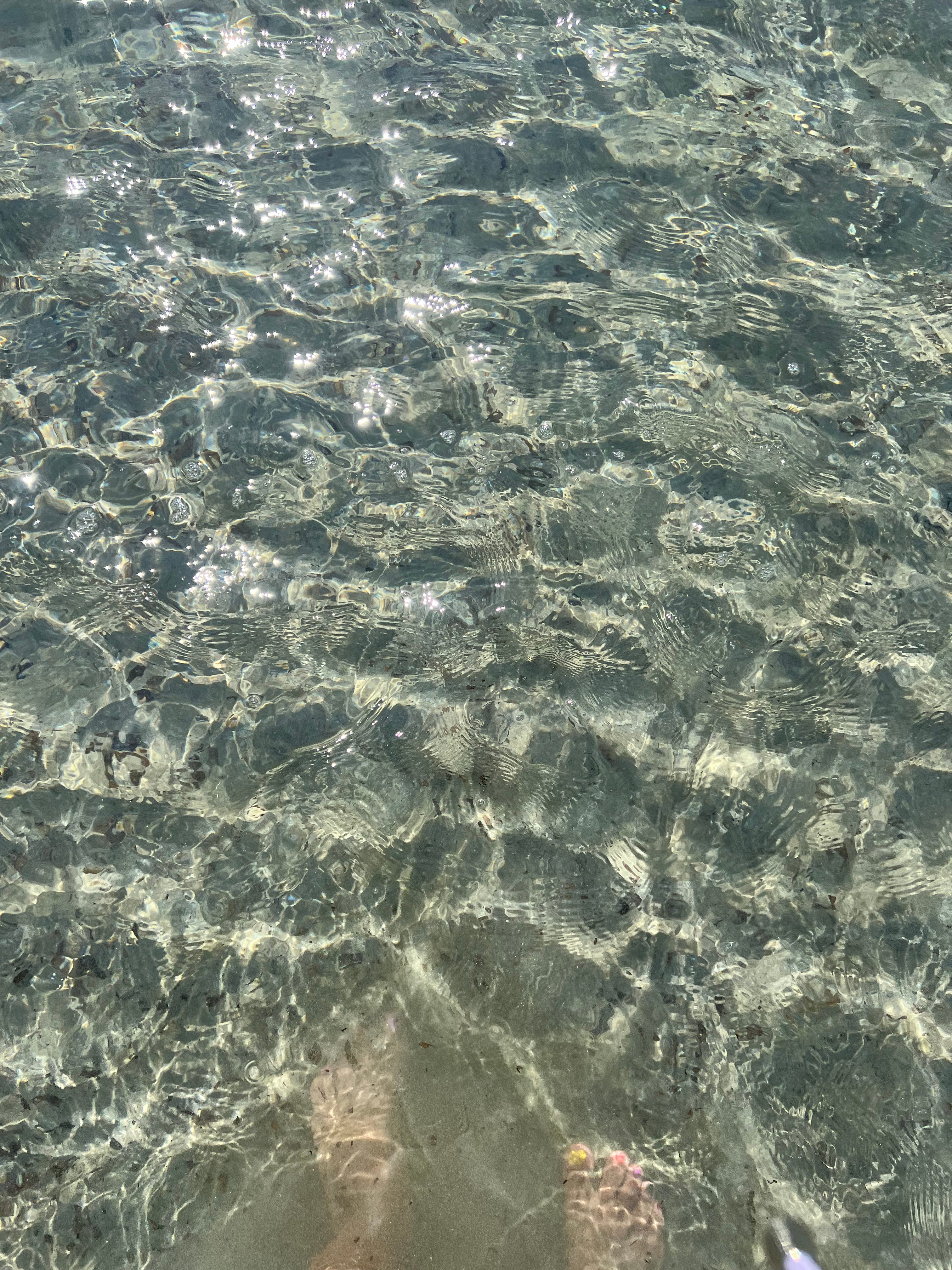 Hoje eu te escrevi um conto - by Marcie Gottschalk