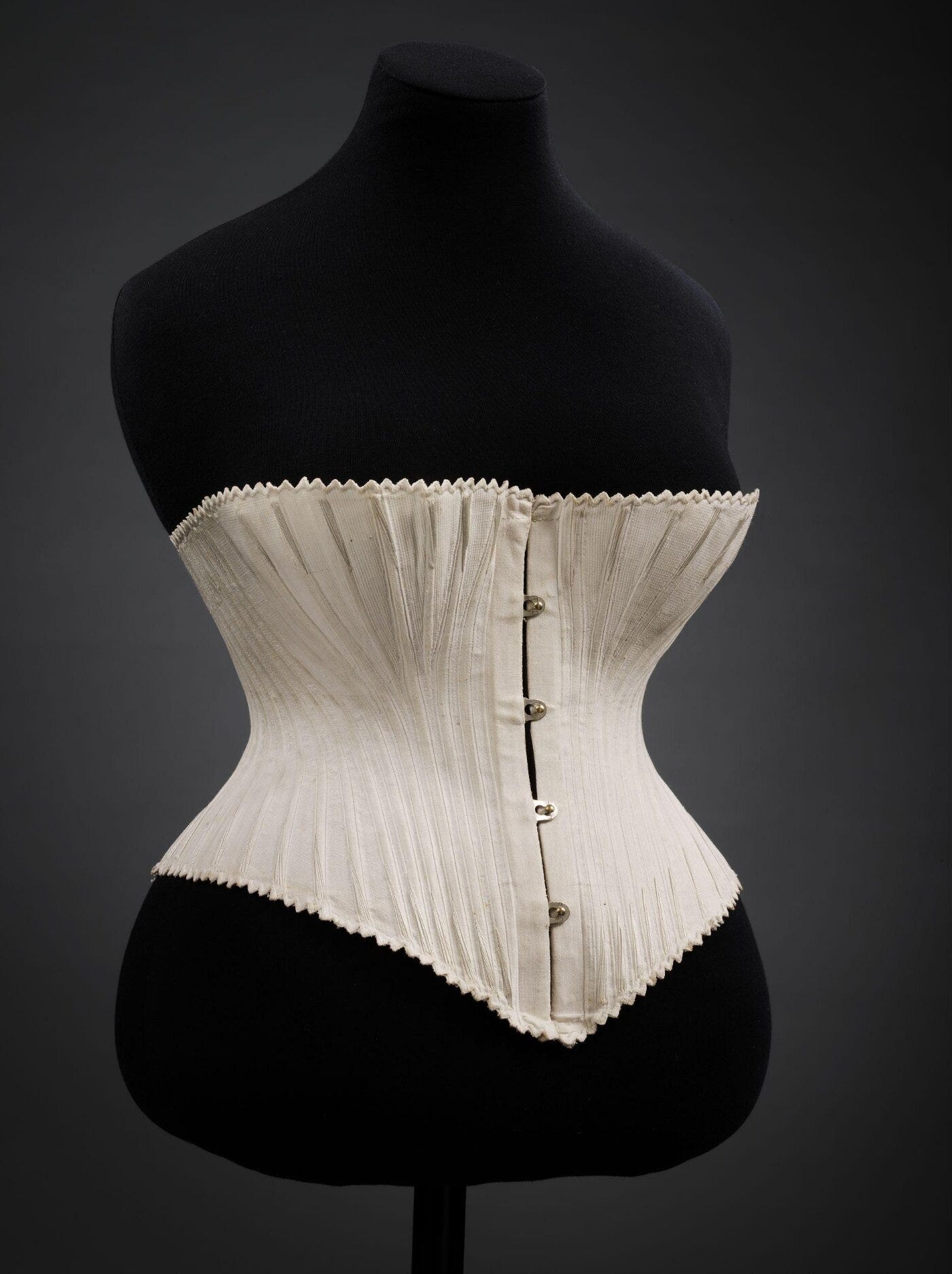 Waist Trainers and The Controversial Revival of the Corset