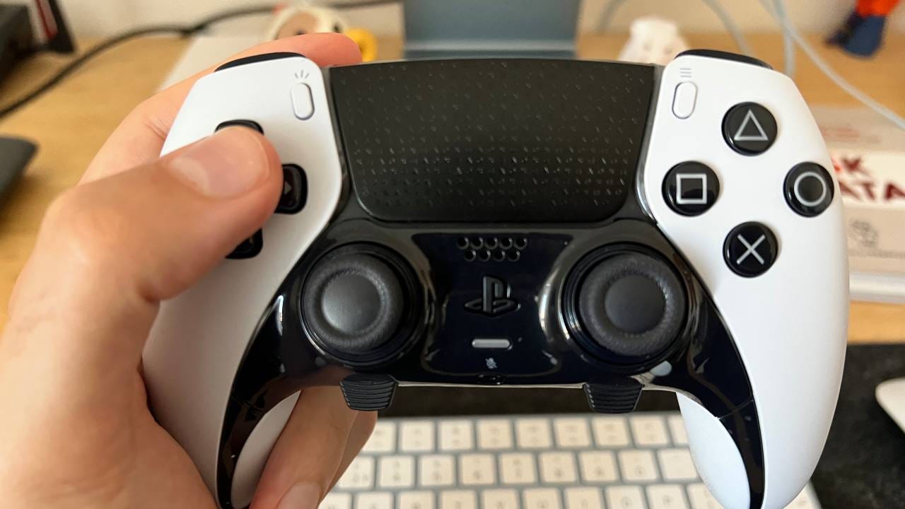 DualSense EDGE -el mando PRO para PS5- unboxing review 