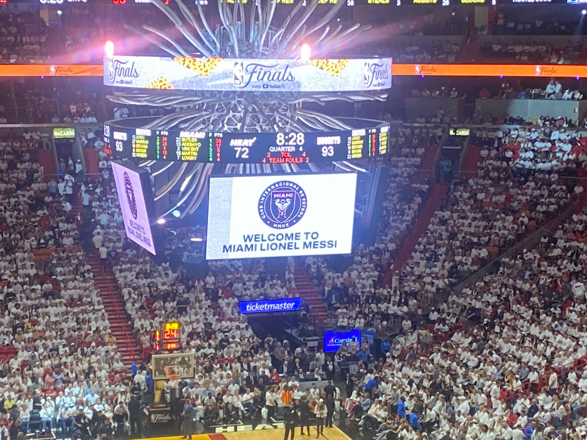 Lakers-Heat Game 1 reportedly attracts lowest NBA Finals viewership since  1994