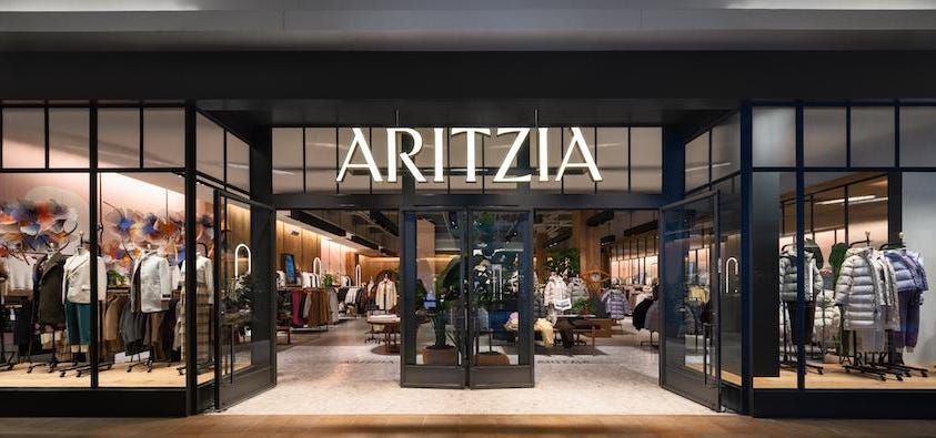 Popular women's boutique Aritzia among new stores opening inside