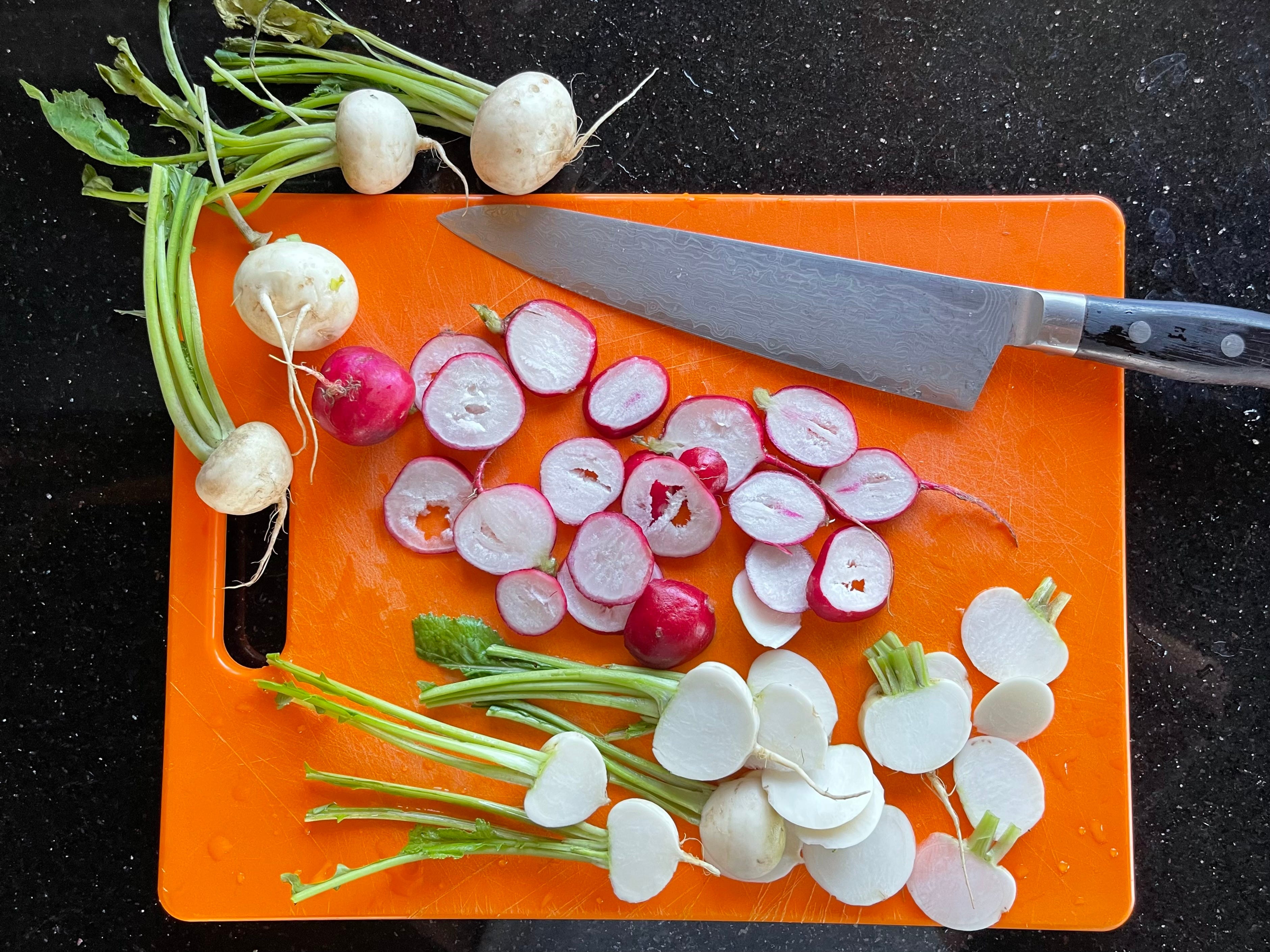 Knibble Lite Cheese Knife - Abundant Kitchen