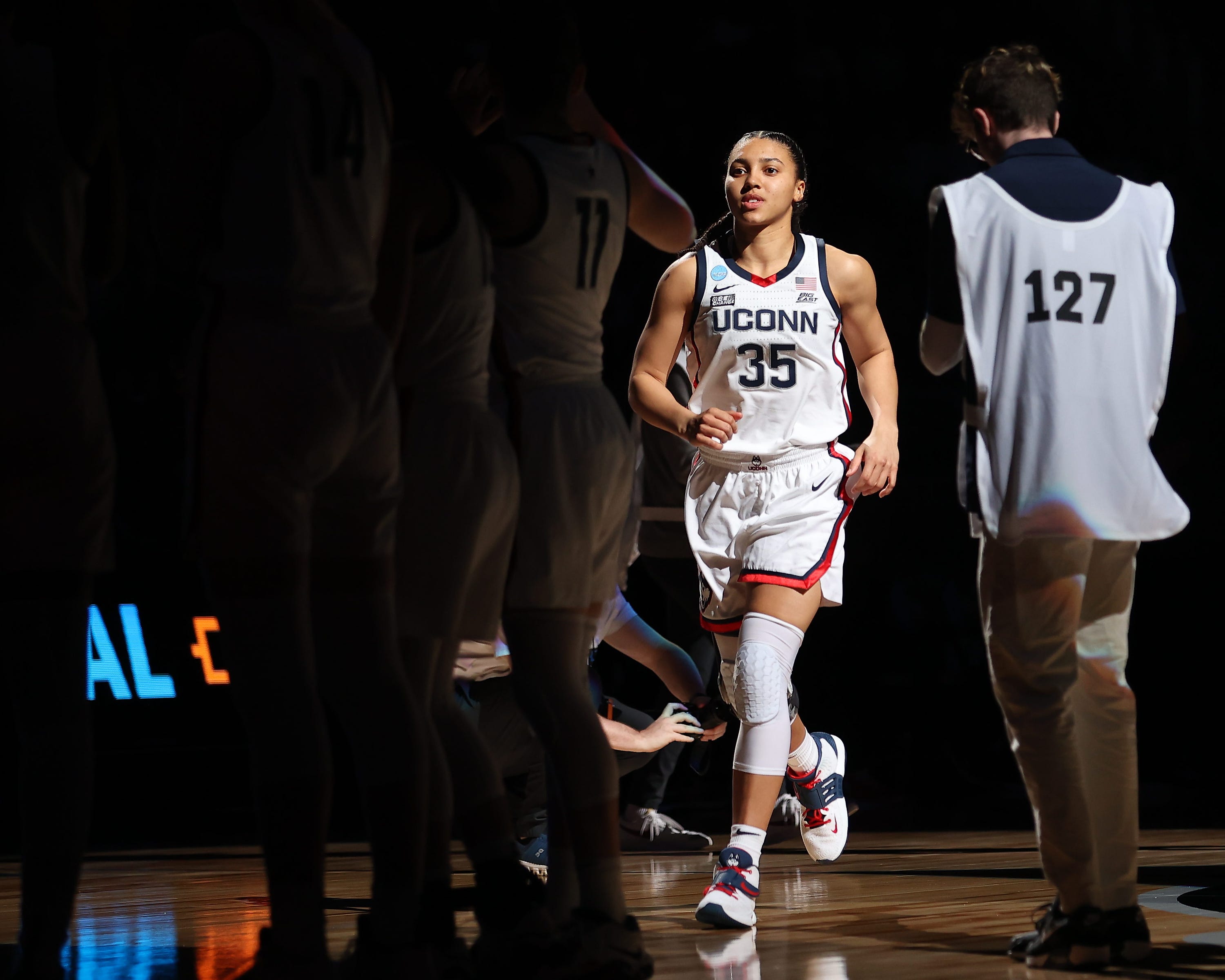 Ines Bettencourt - UConn Huskies Guard - ESPN