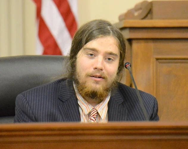 An interview with the "unexperienced college student" who was elected