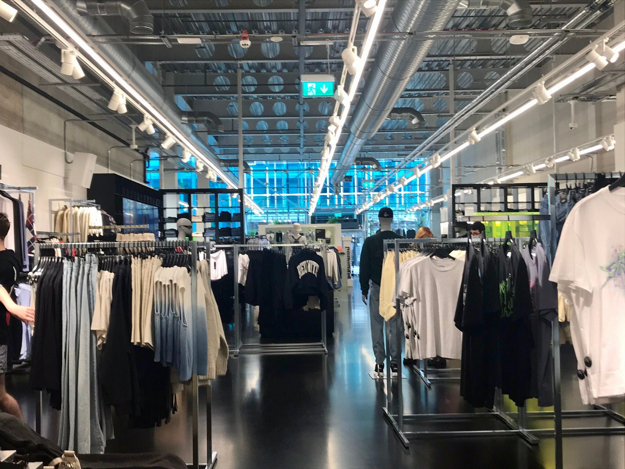 Weekday clothing uk hotsell