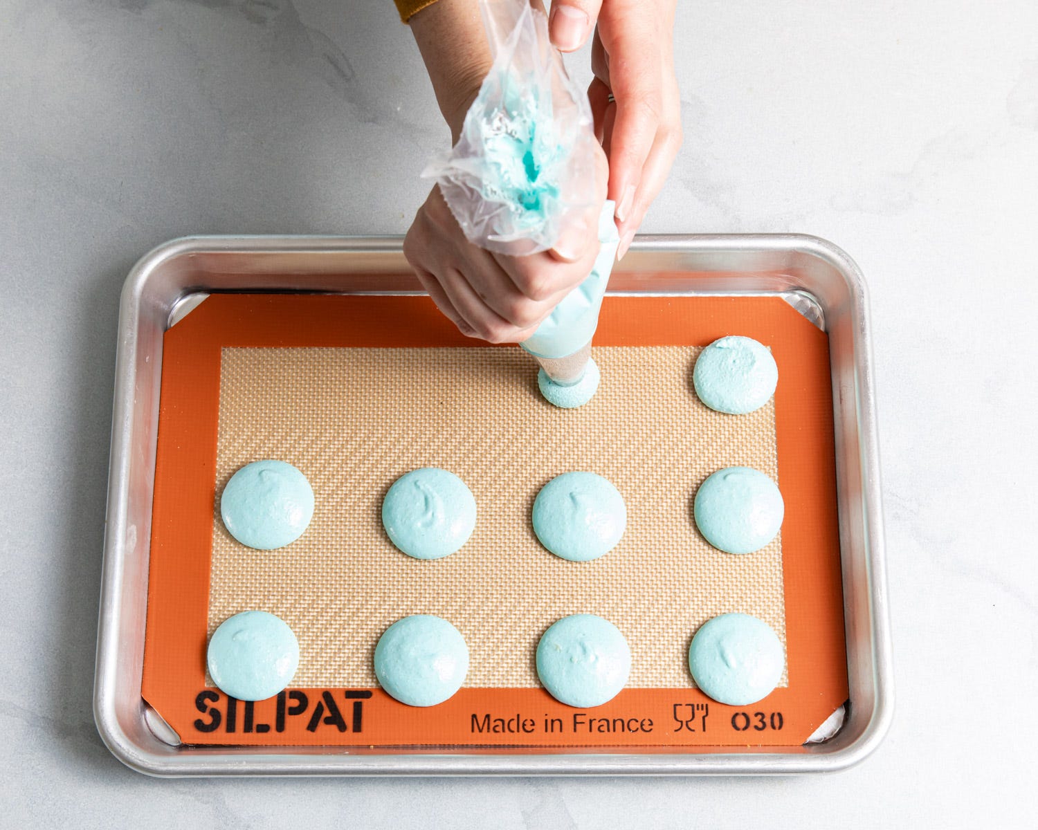 Baking sheet for macarons clearance
