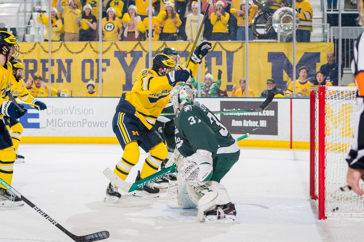 Duke Breaks Michigan's 0-for-23 Power Play Drought to Spark Win Over ...