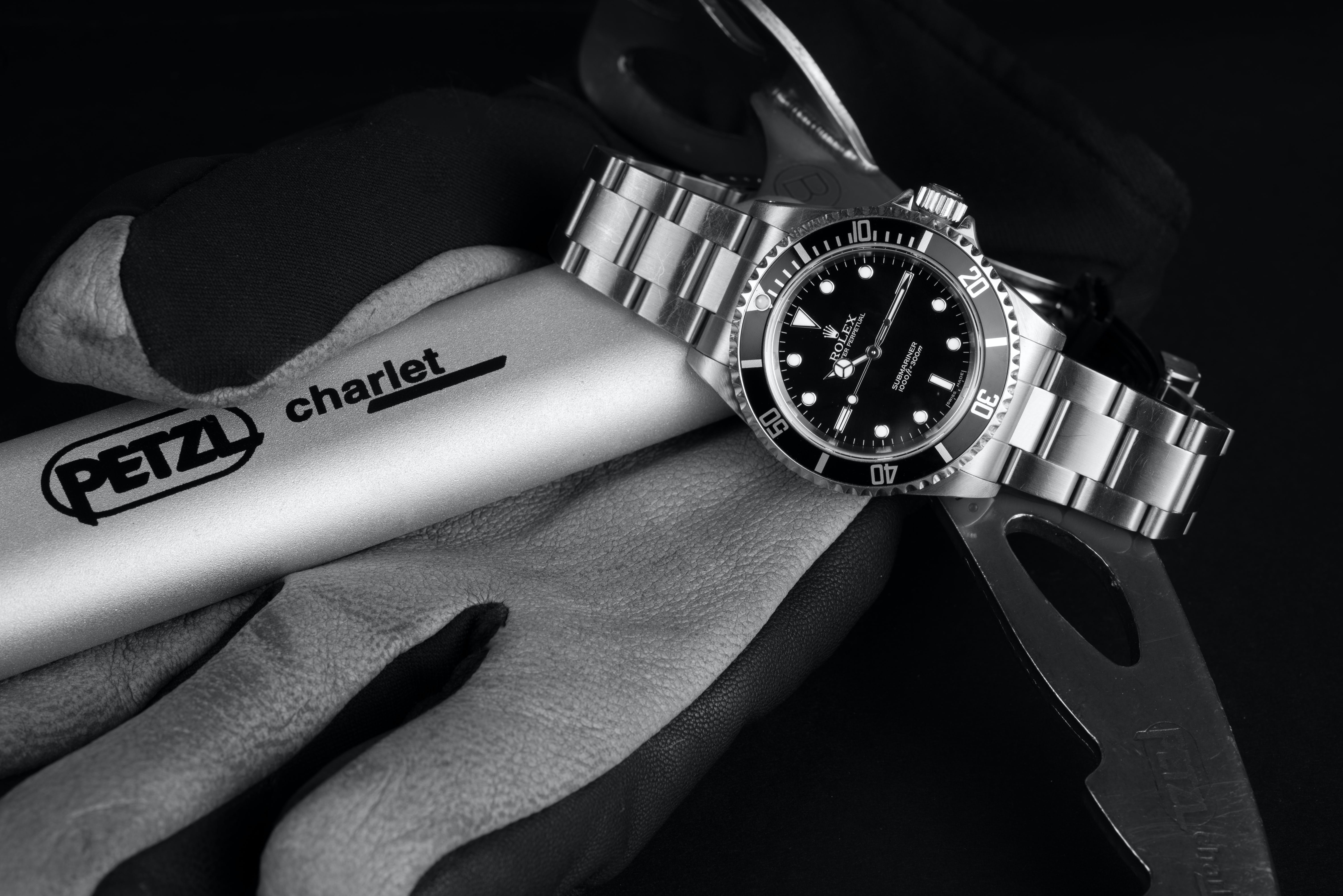 Bremont submariner outlet