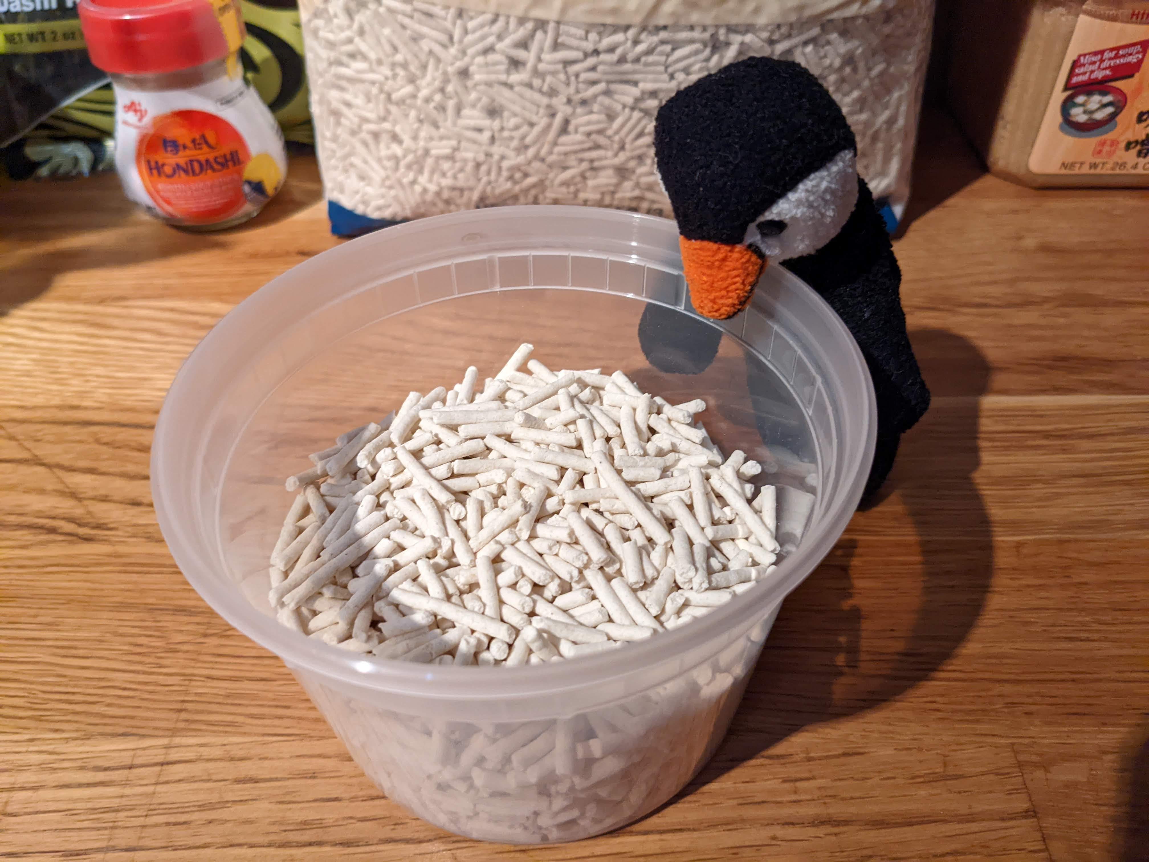 Kitty litter rice sales crispy treats