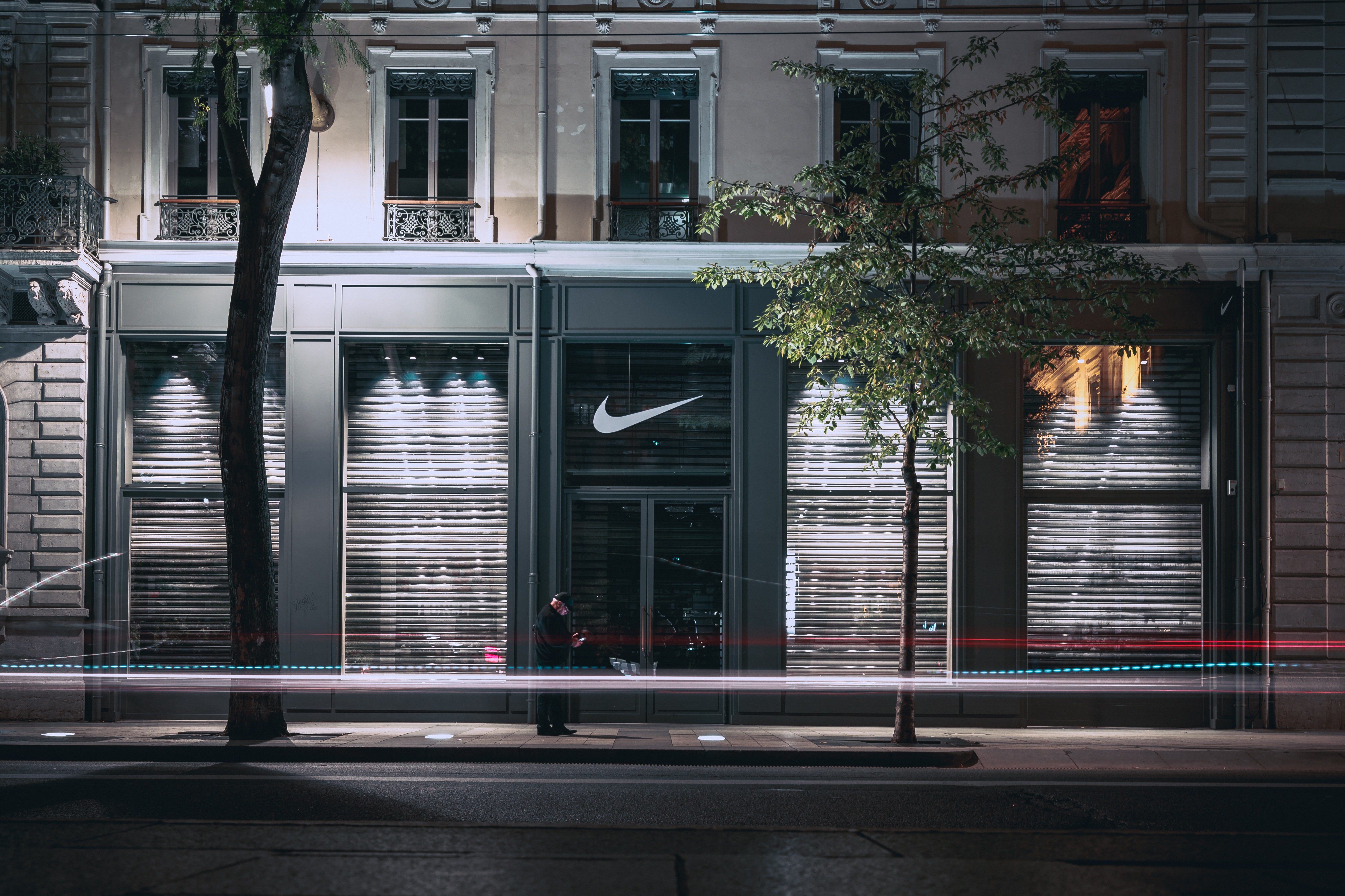 Amazon 2025 nike store
