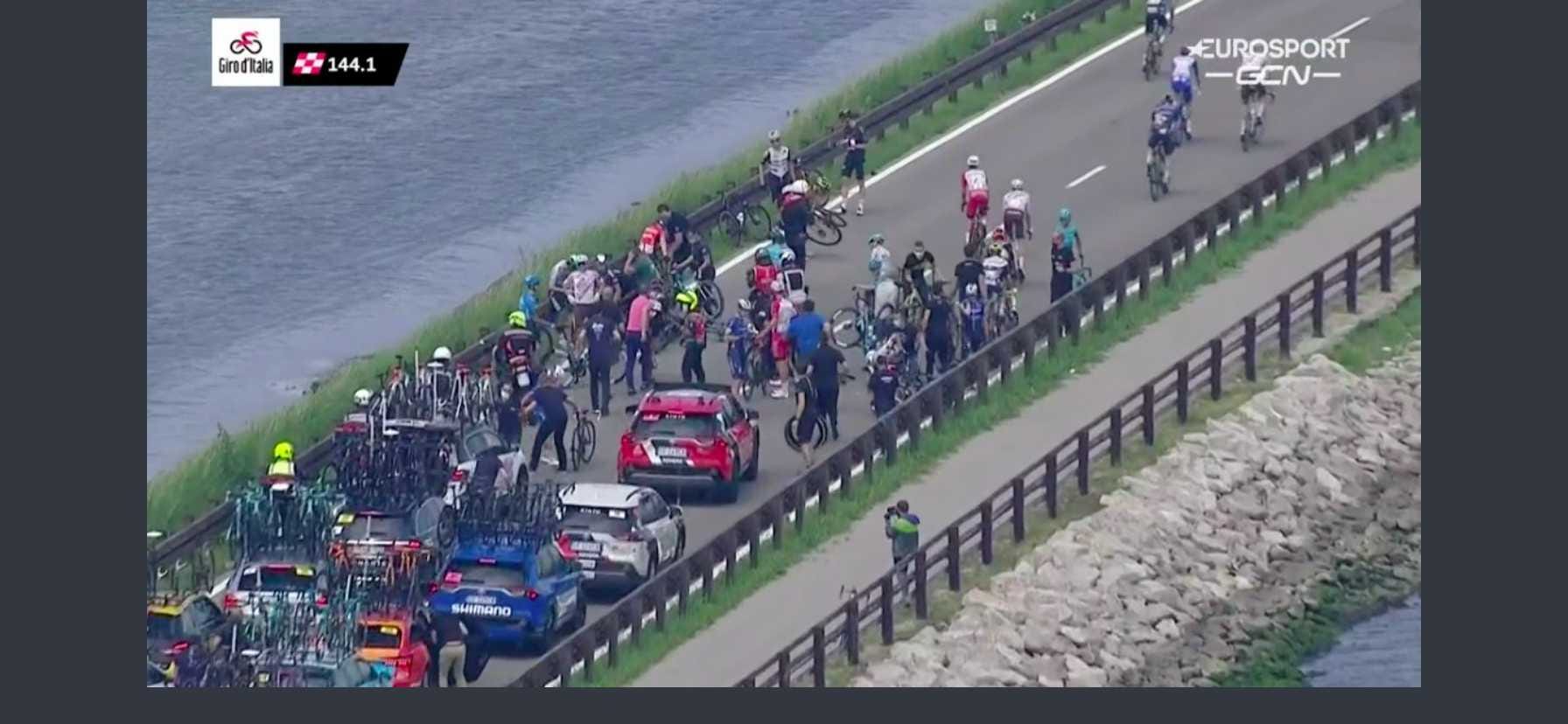 Giro Stage 15 Breaking Down a CycloTour & Impressive Stage Win