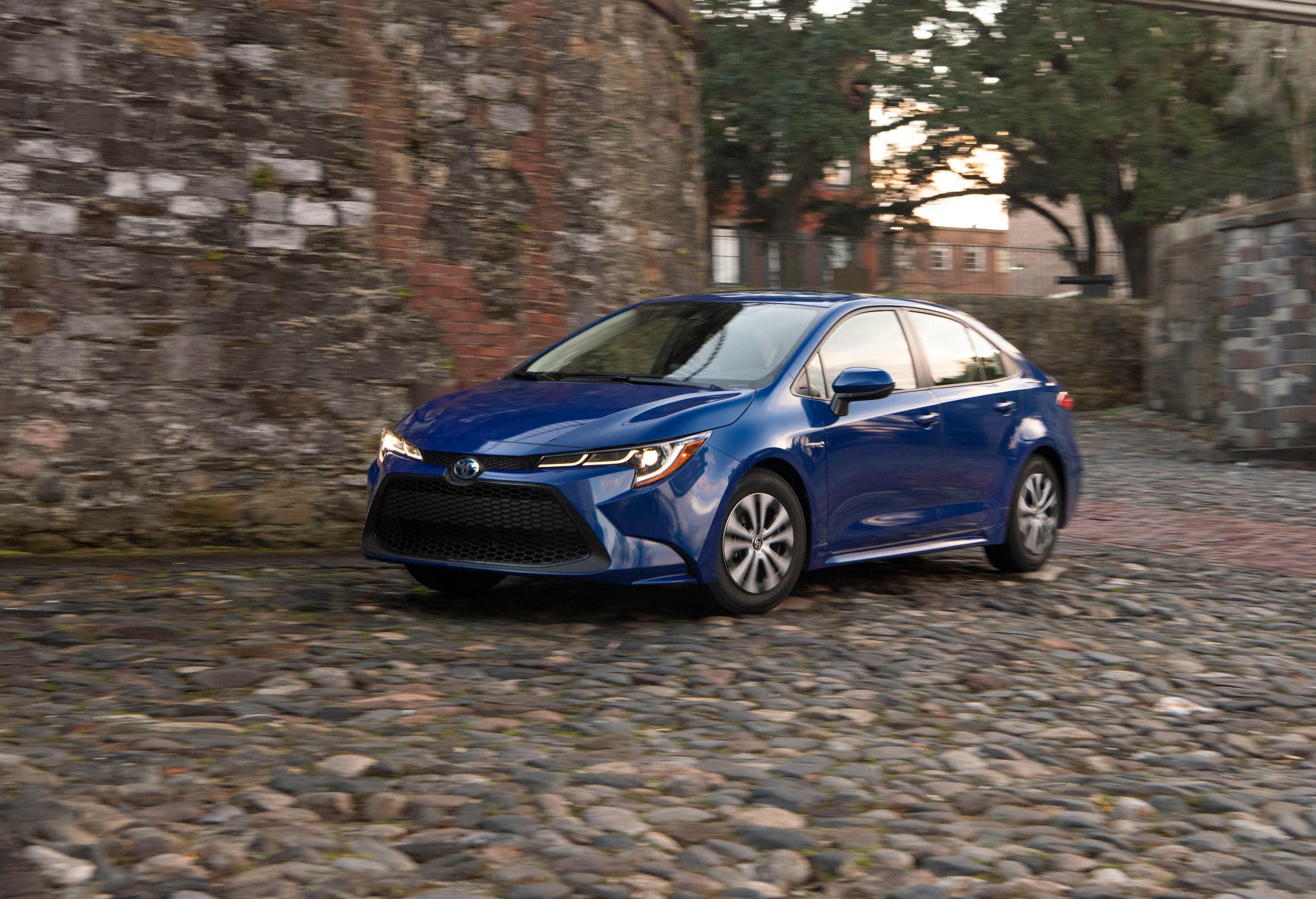 Best small best sale car hybrid 2020