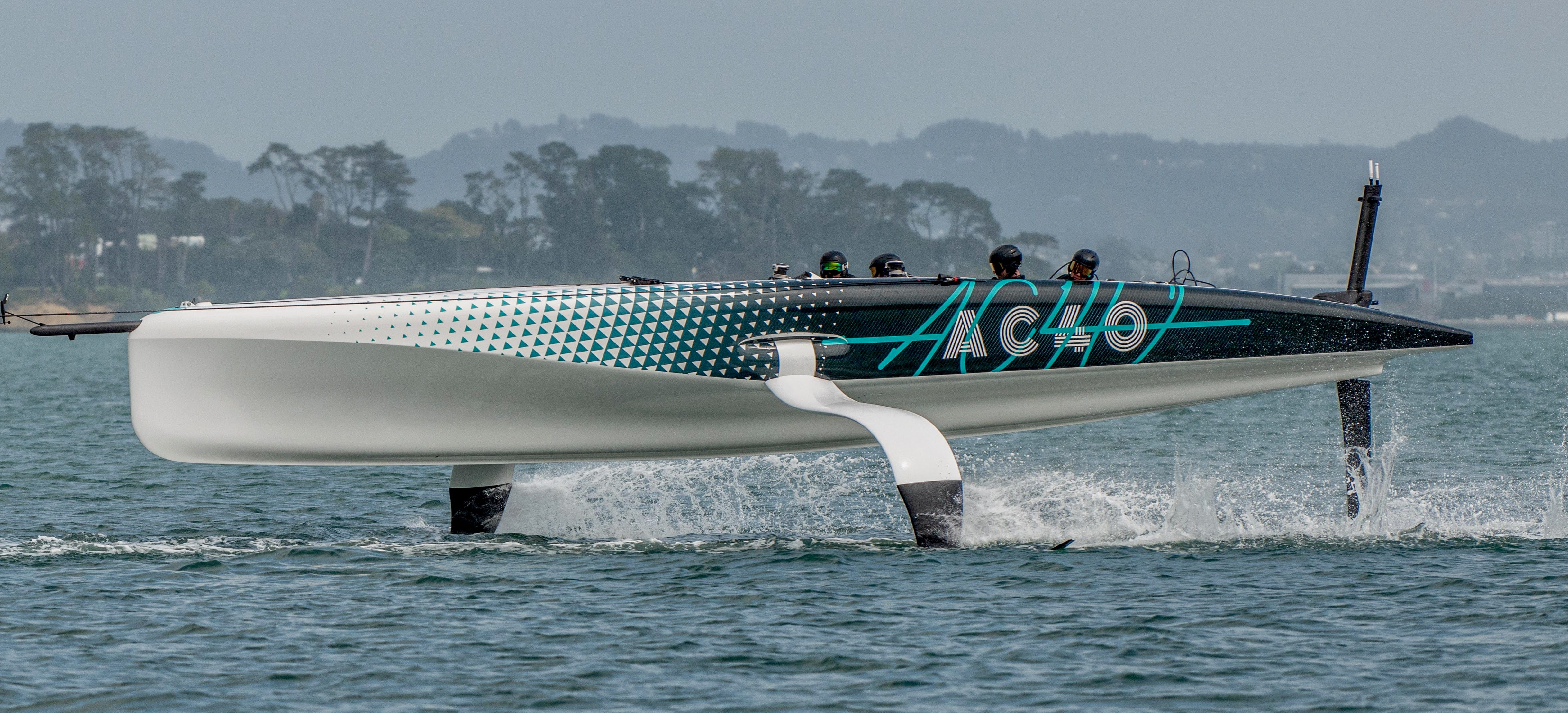 Auckland AC40 tow test a success by Justin Chisholm