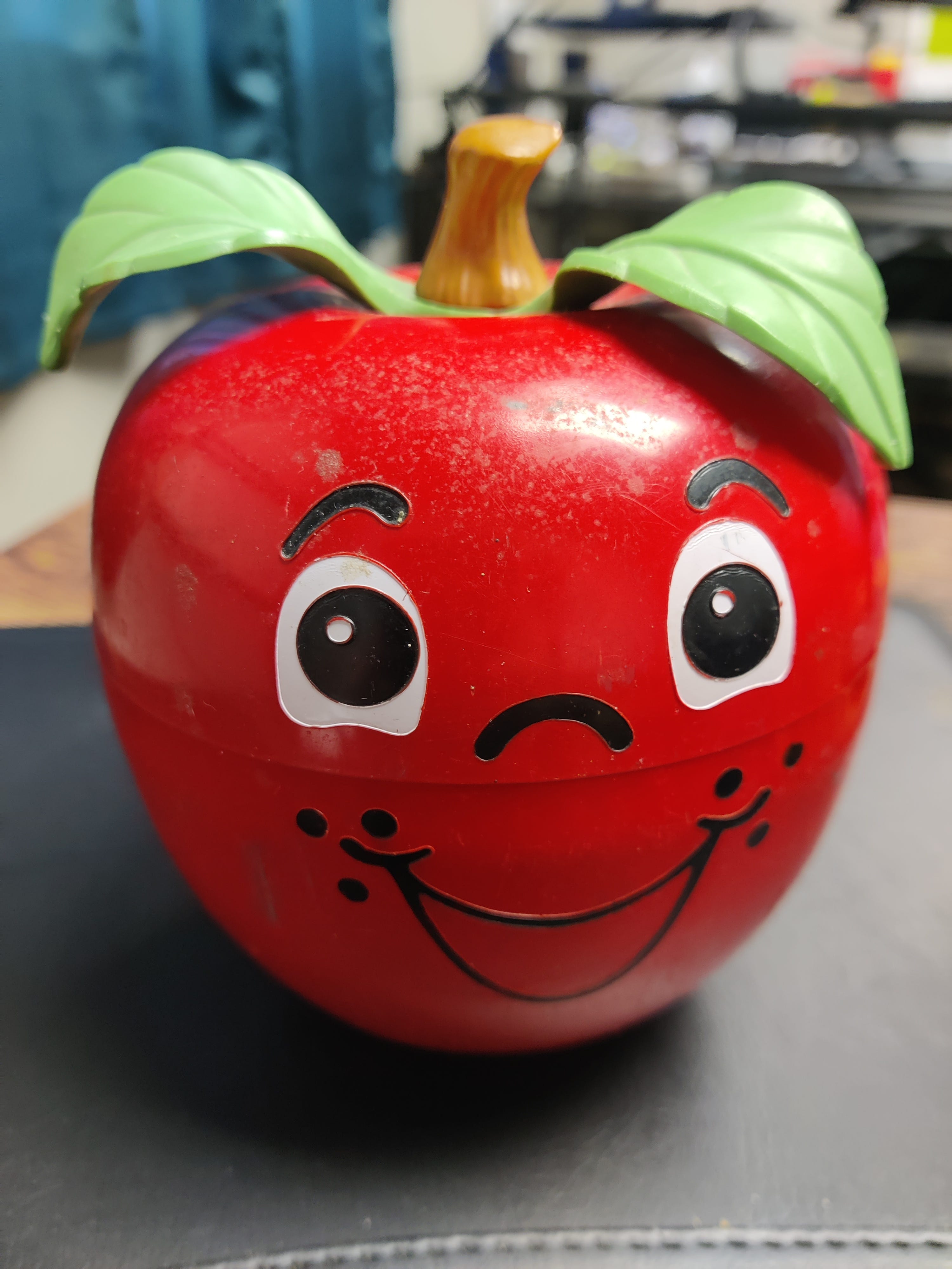 1972 fisher top price happy apple