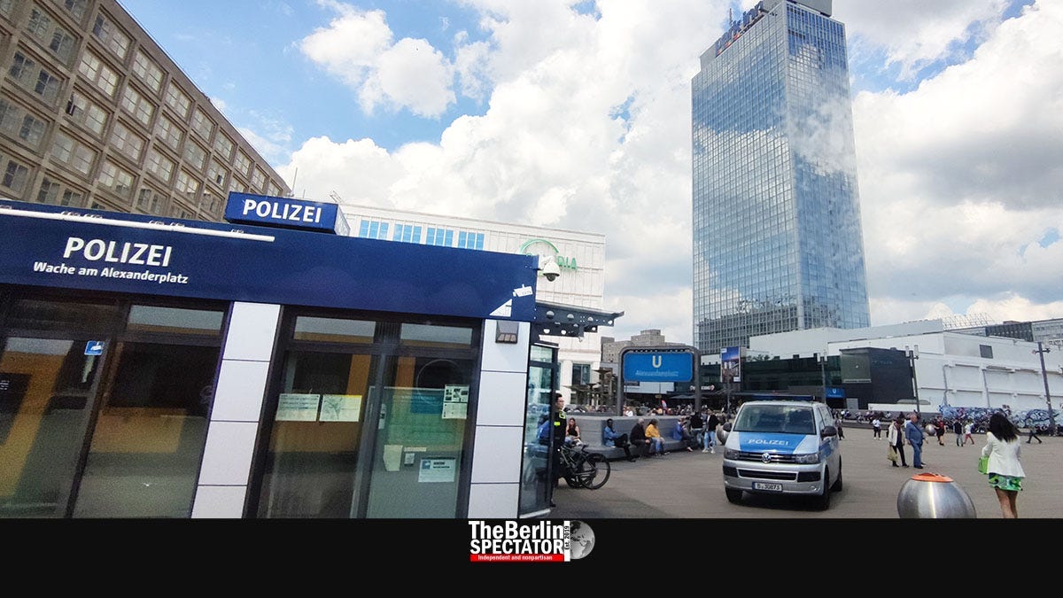 Berlin: Police Department Investigates its Own Officers