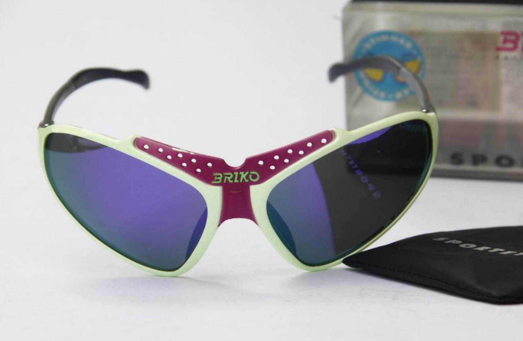 90s sport sunglasses 2025