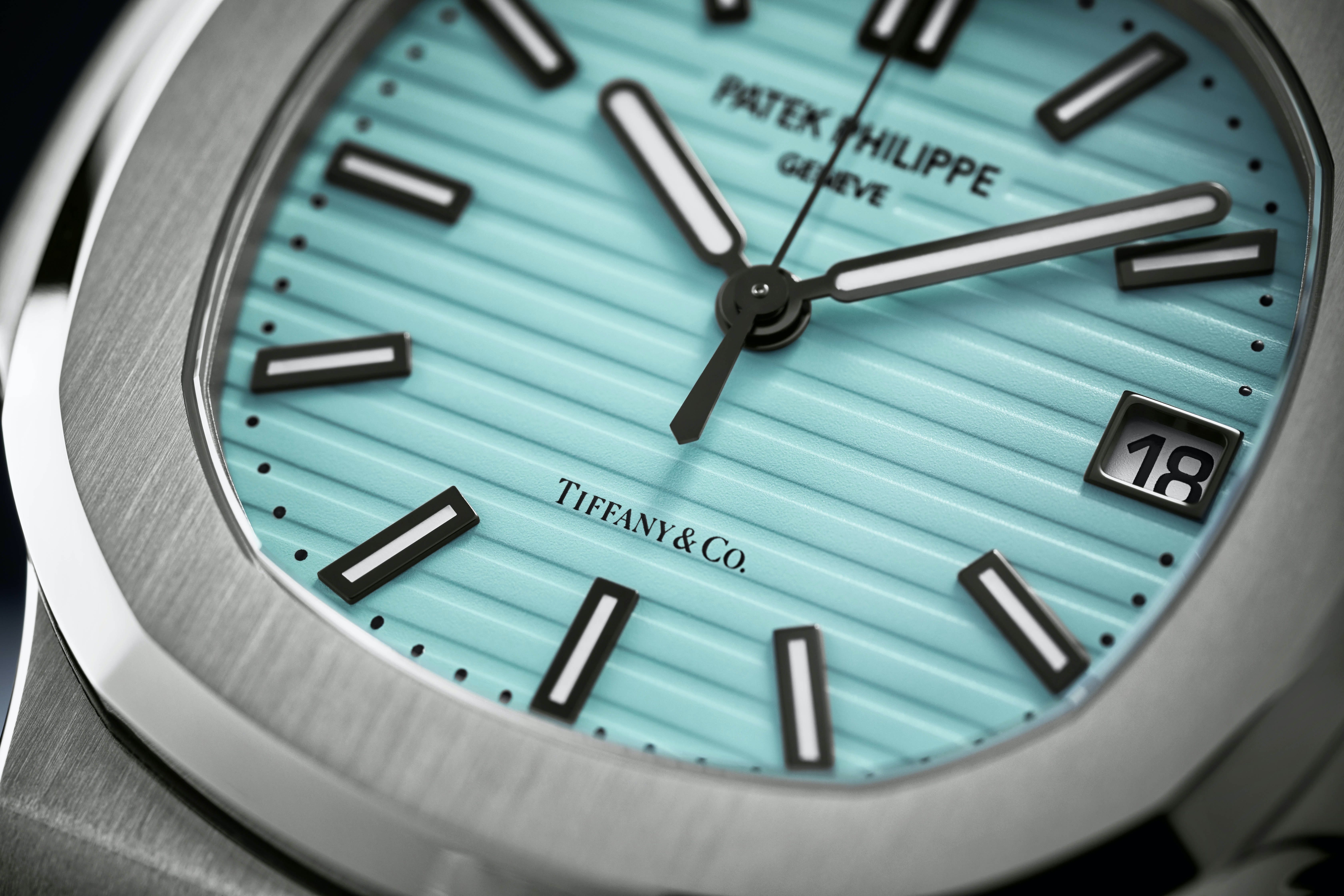Custom watch dial maker online