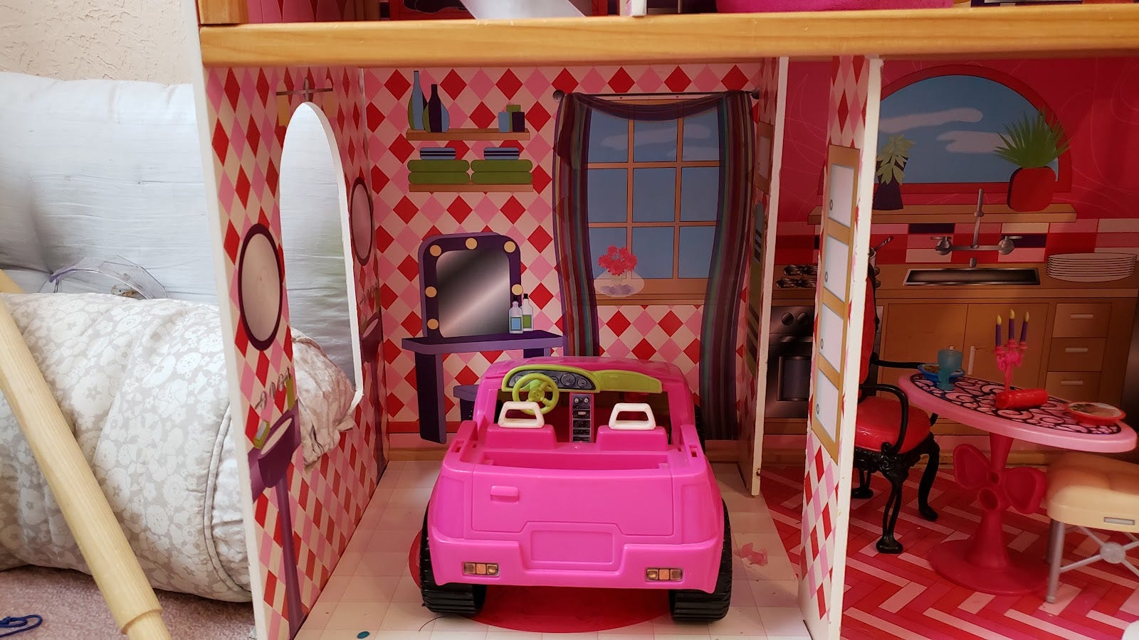 Used barbie houses 2025