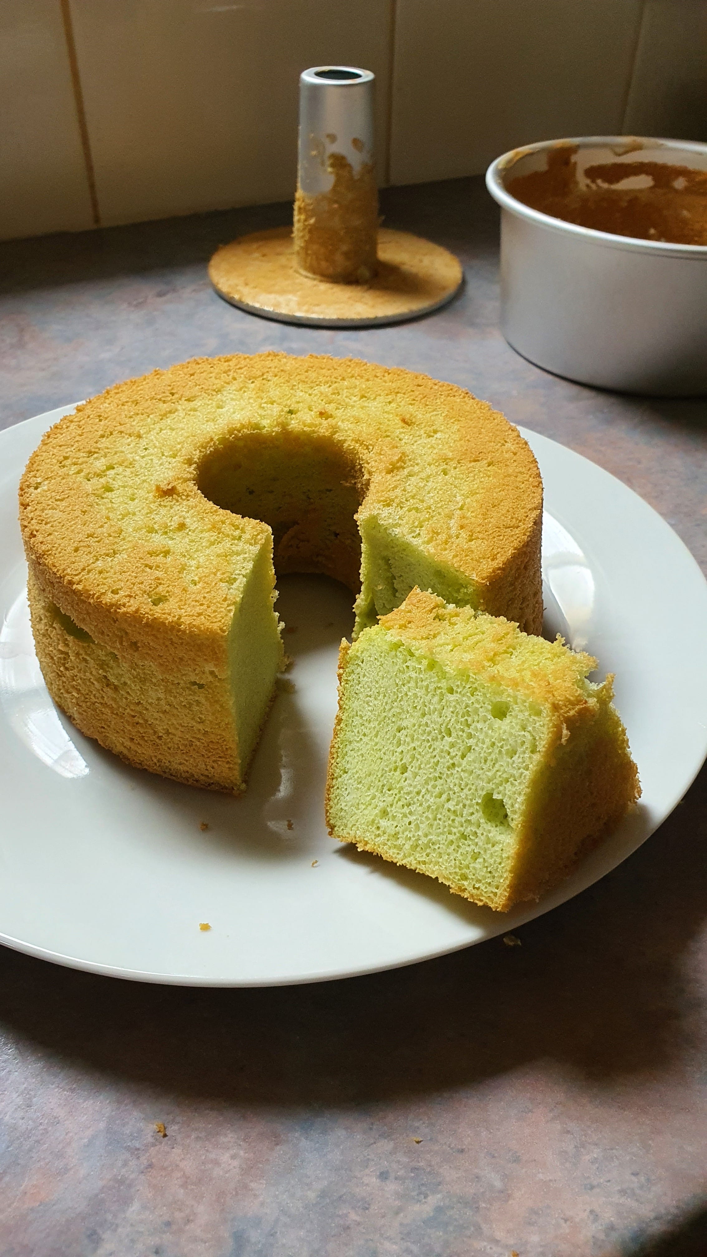 Pandan outlet chiffon cake