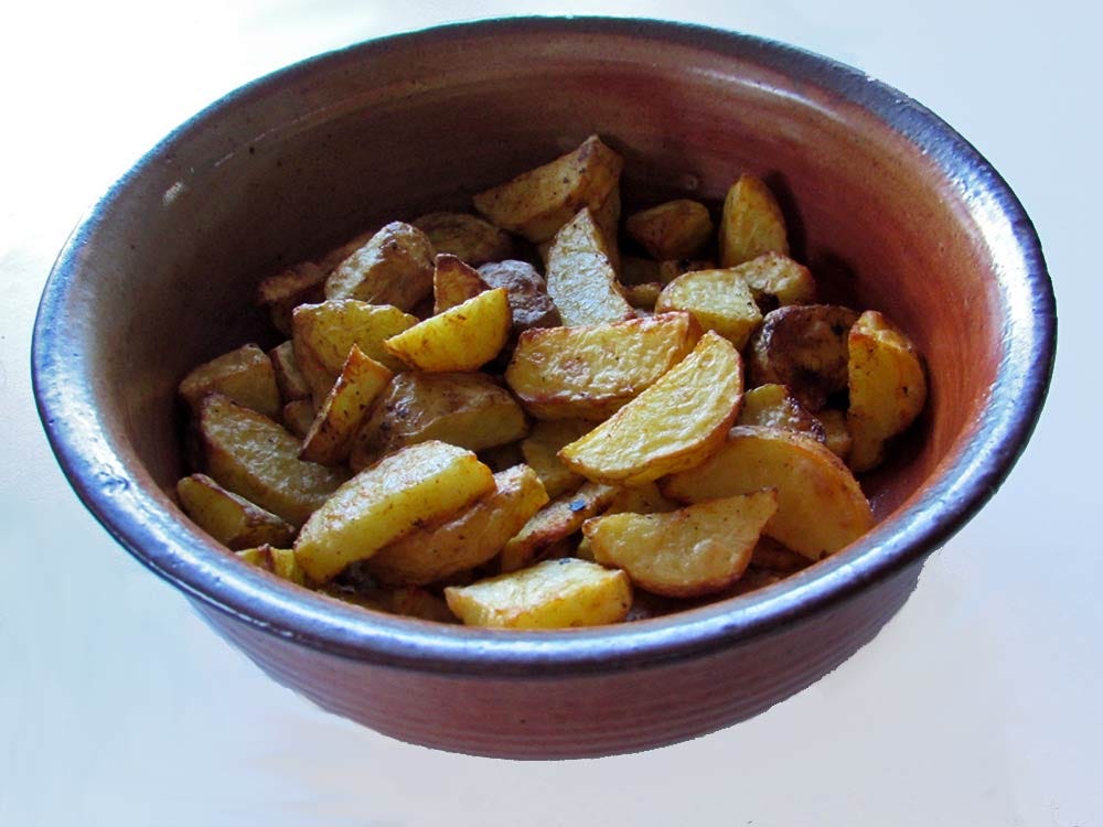 Want A Friend In The Kitchen? - by Jessica Rath