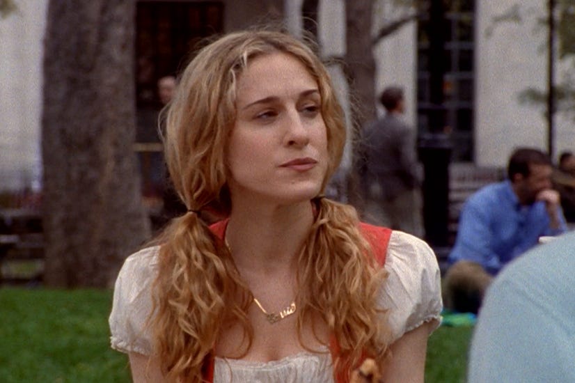 Blair waldorf store initial necklace