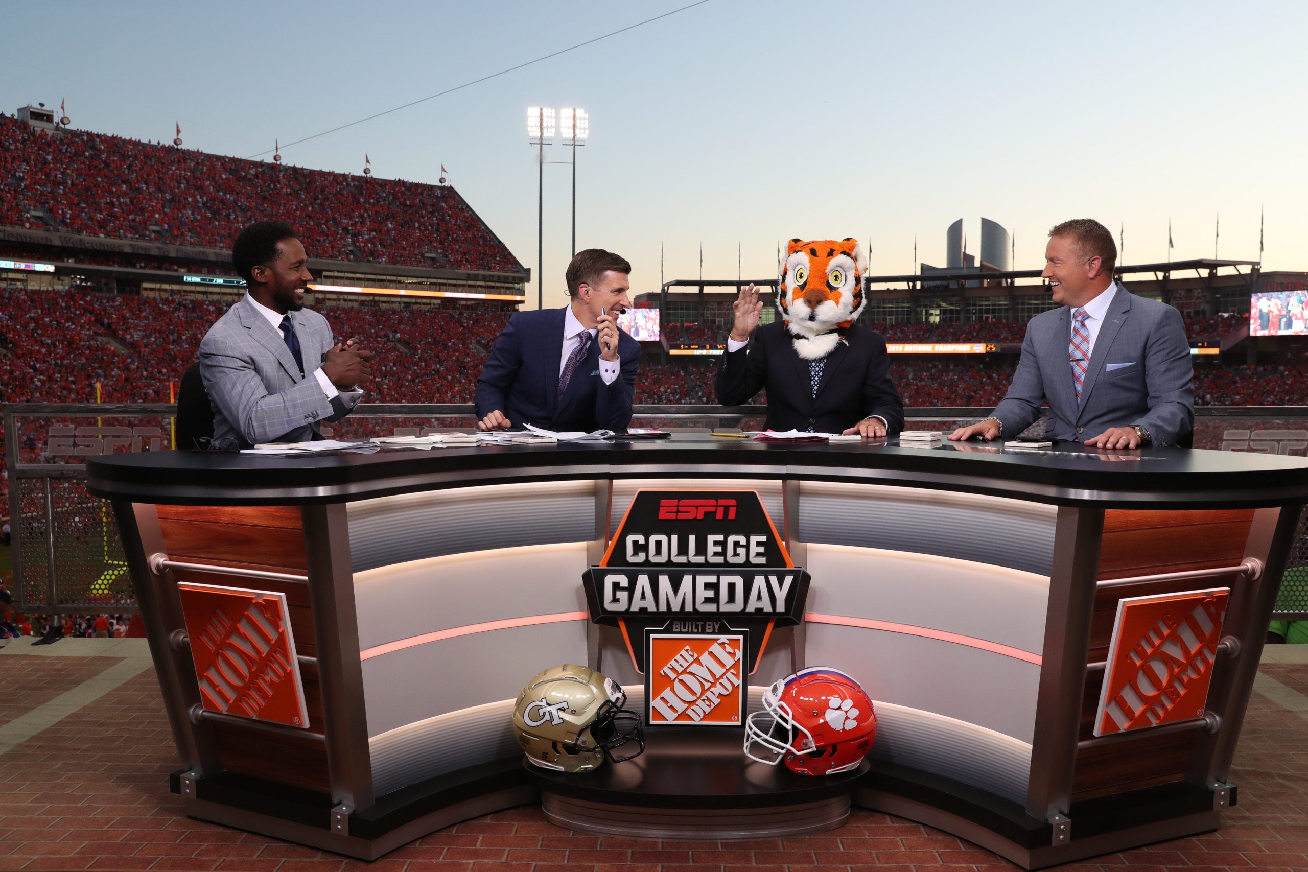 Predicting All 15 2021 College Gameday Sites
