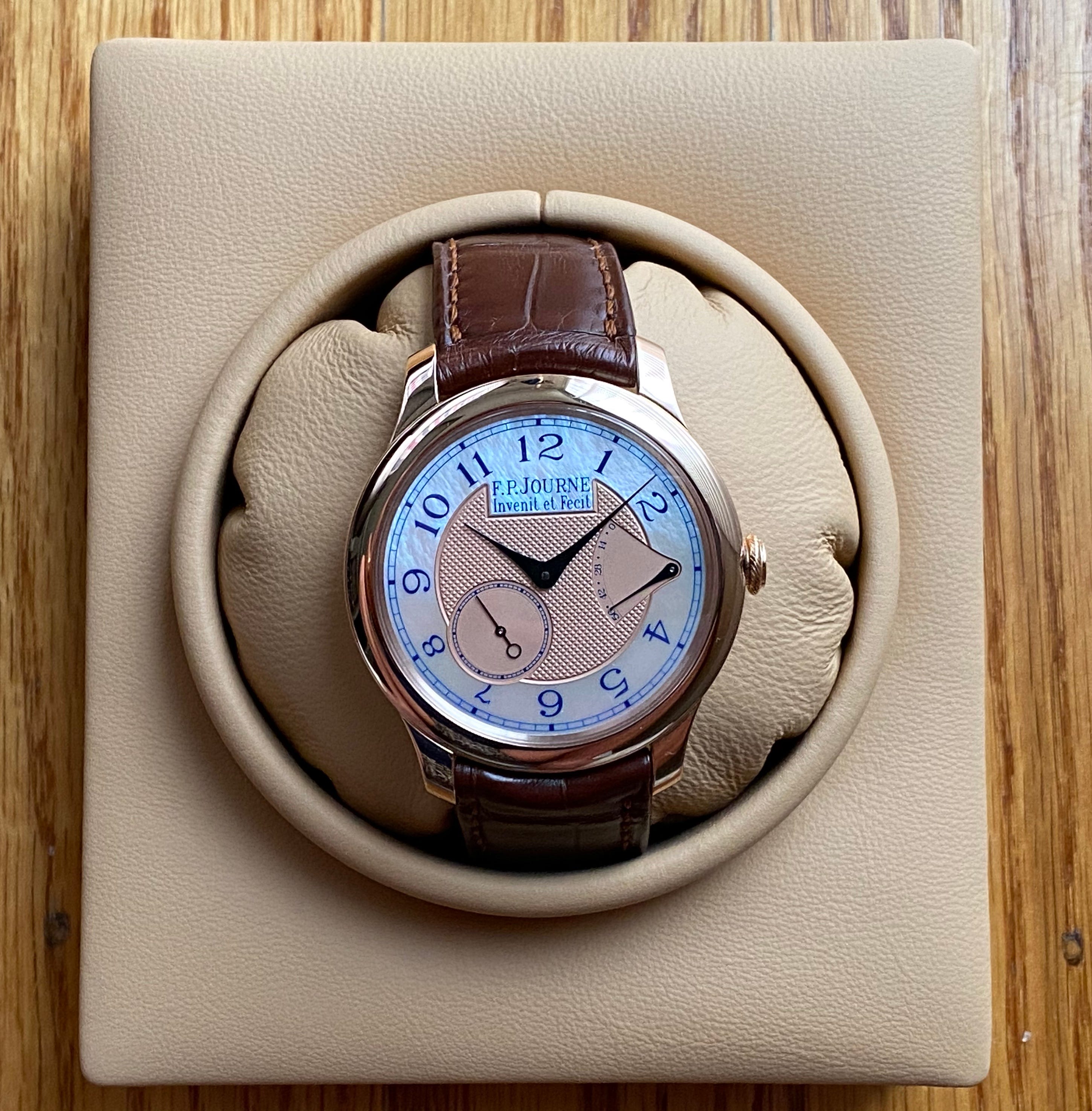 Chronomètre souverain nacre 2025