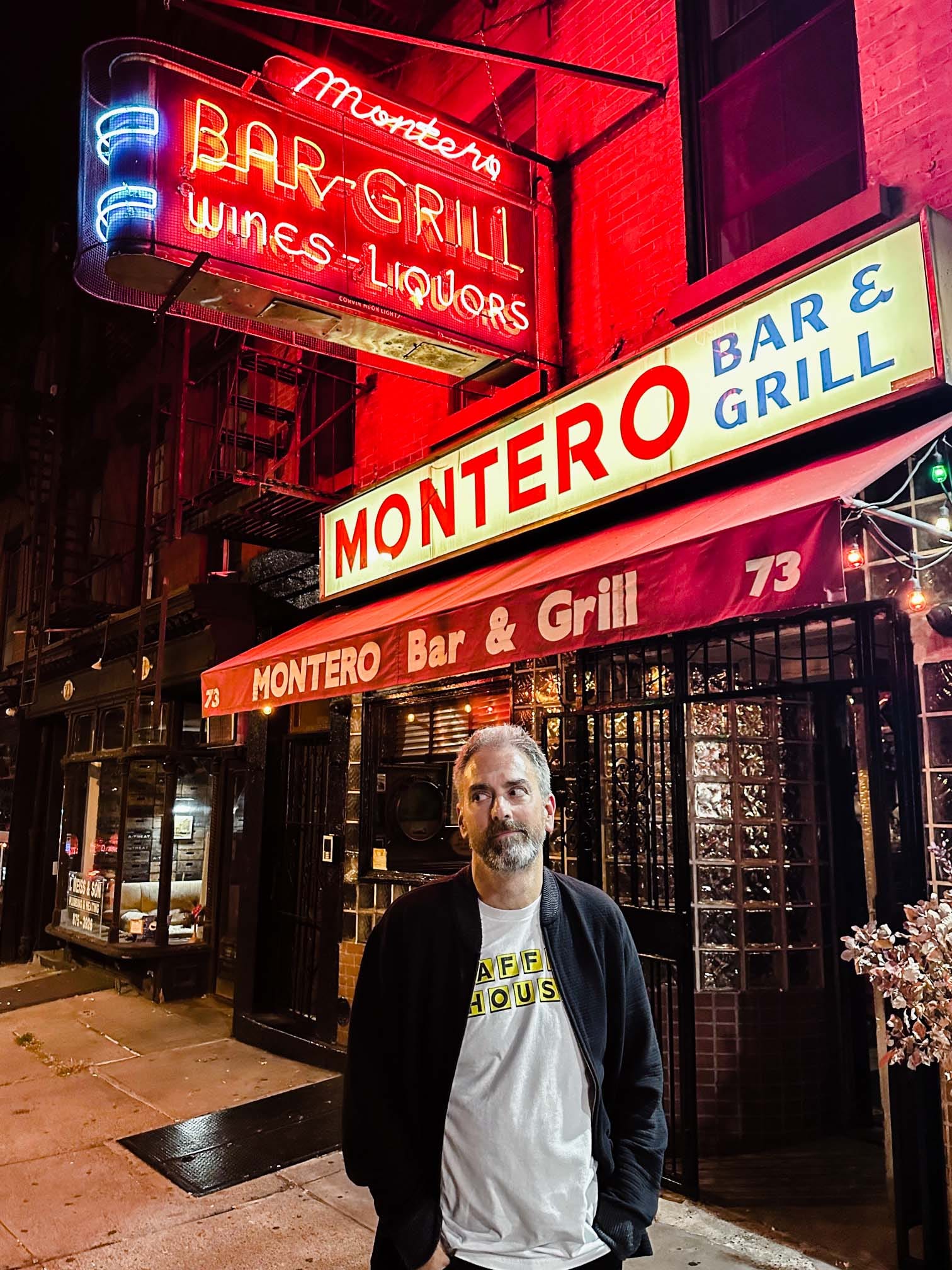 Dive Bar Jukebox with Ed Anderson by Brad Thomas Parsons