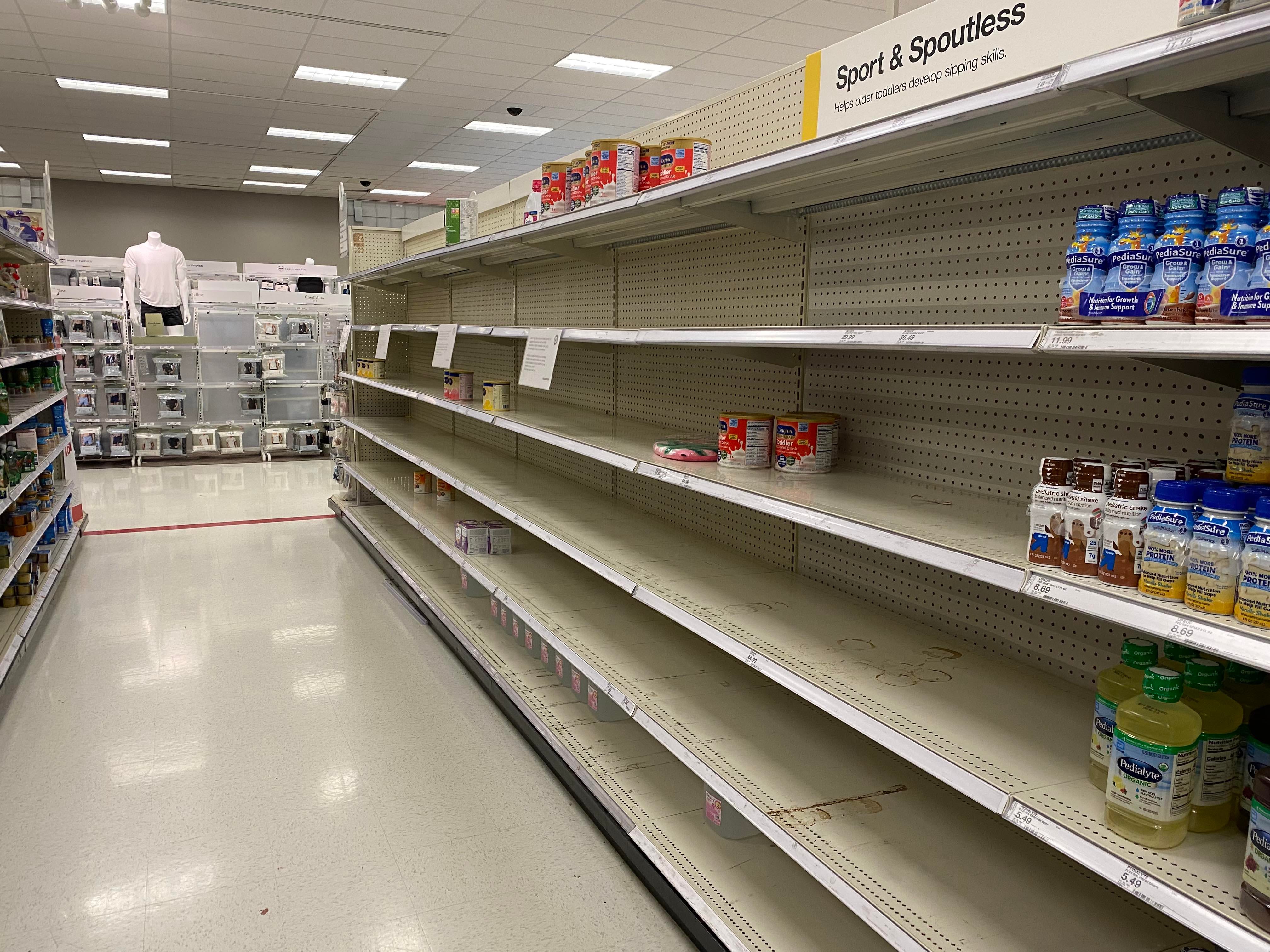 Survive the Formula Shortage with 10 Tips from a "Breastfeeding Goddess"