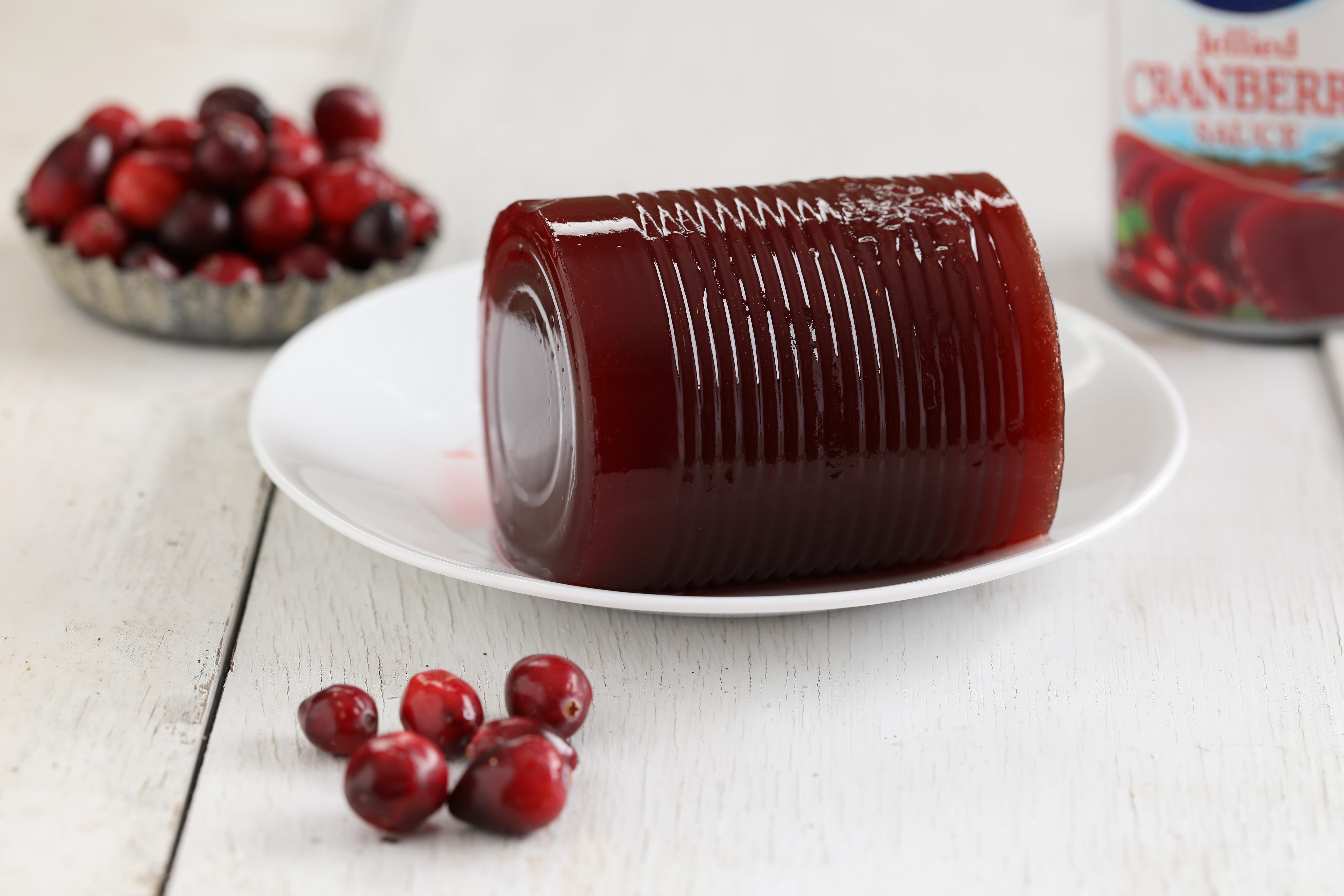 A Not-At-All-Stressful Guide to Cranberry Sauce