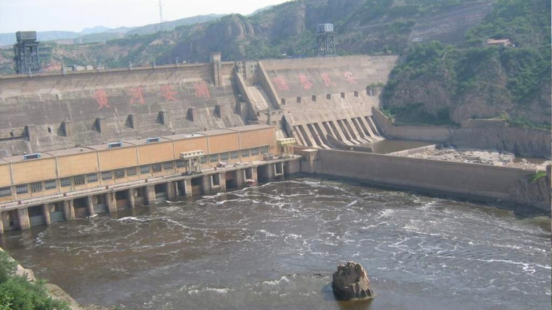 How China Dammed the Yellow River - by Jon Y