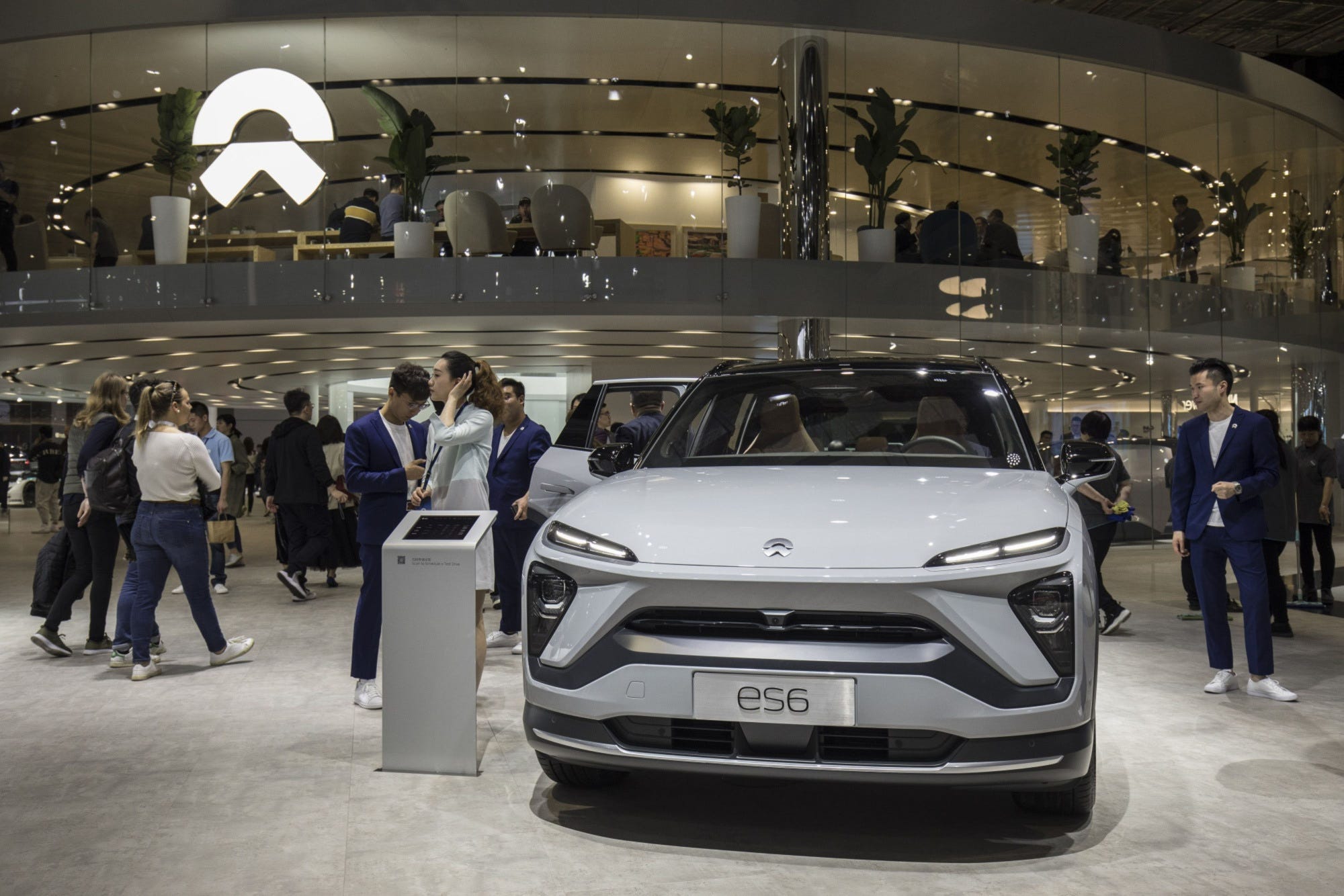 NIO EV Luxury Deep Dive