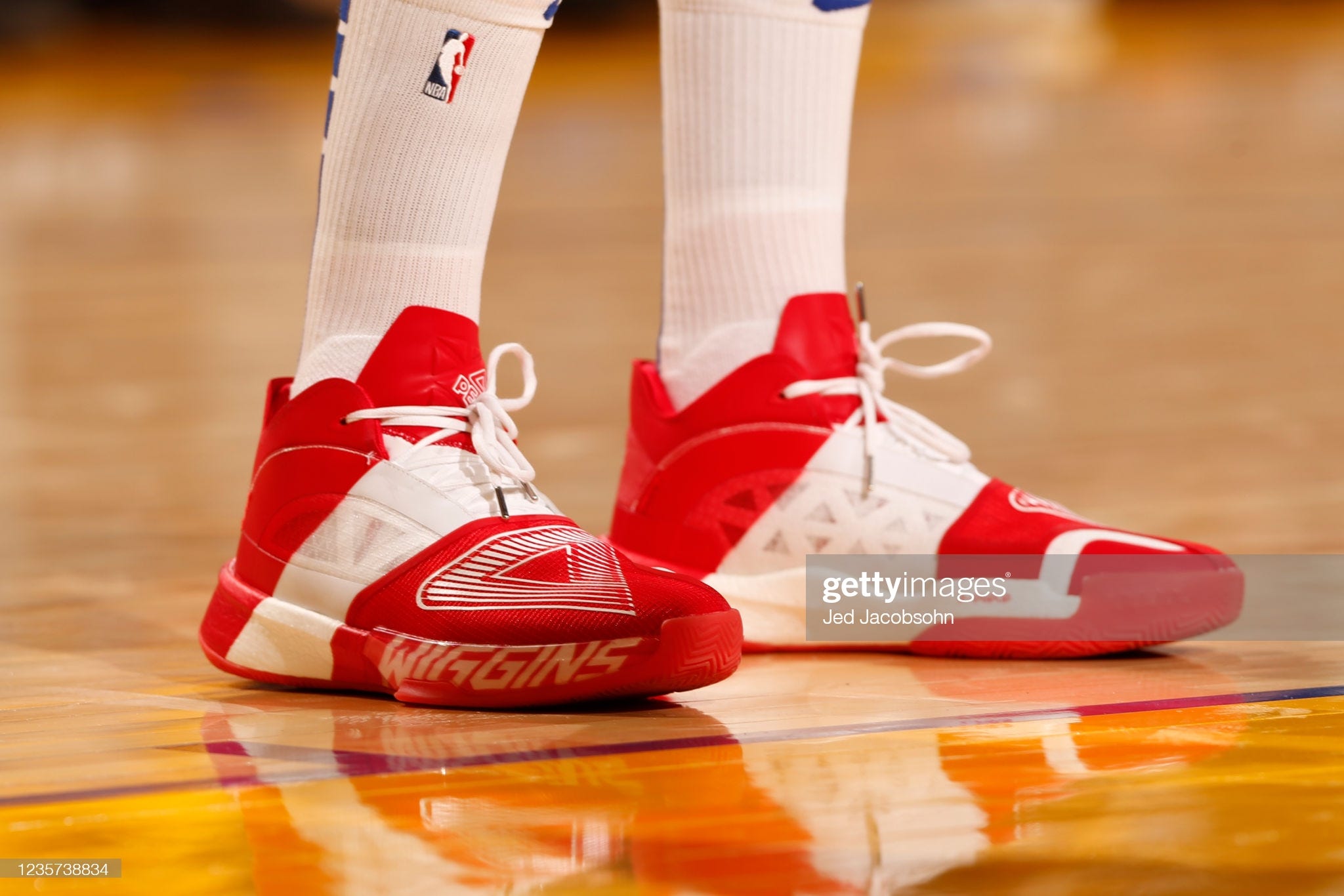 Wiggins wearing Nike not Peak here s why