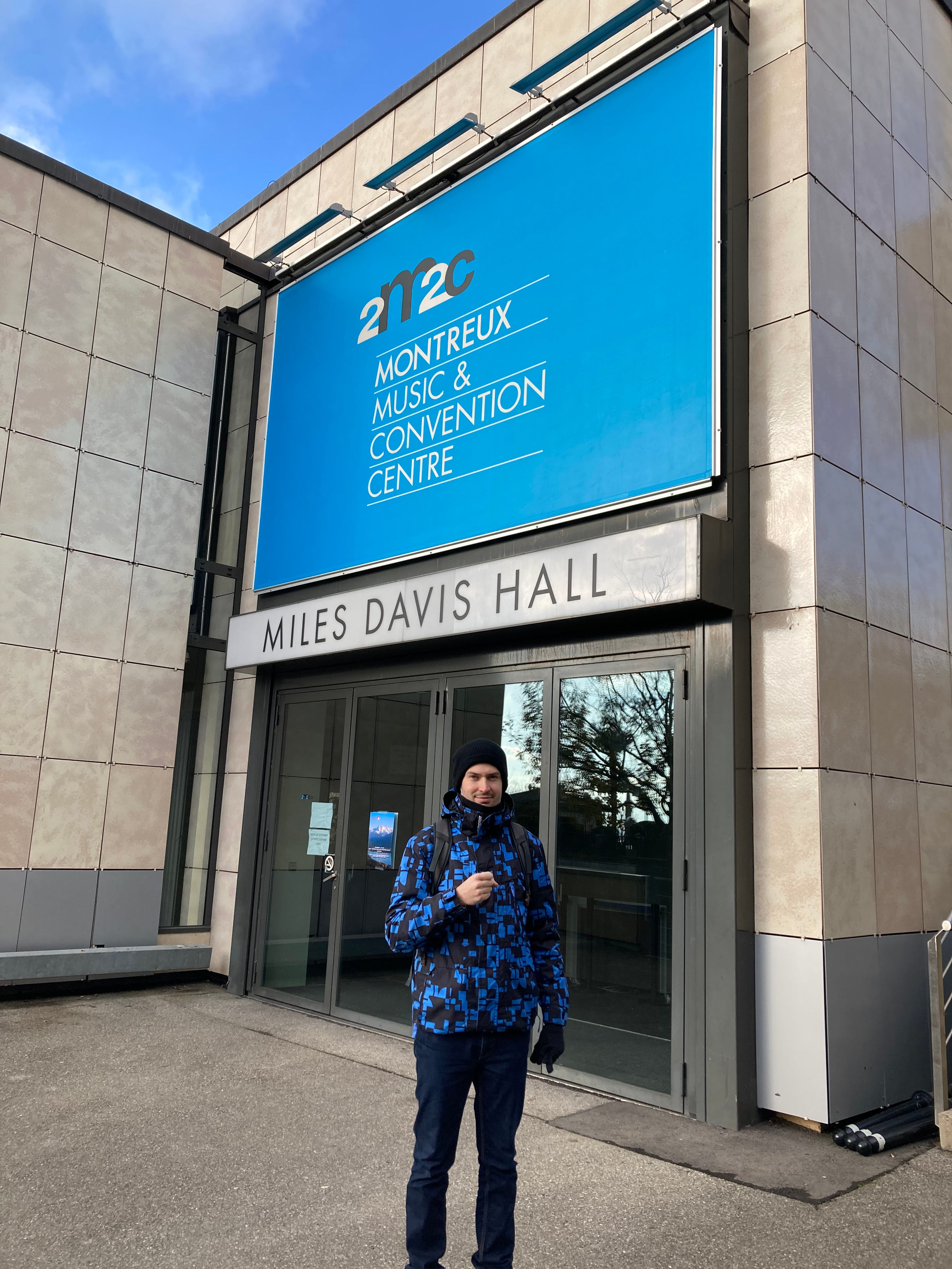 🦒 Intermittence et virée à Montreux - by Mathis Raty