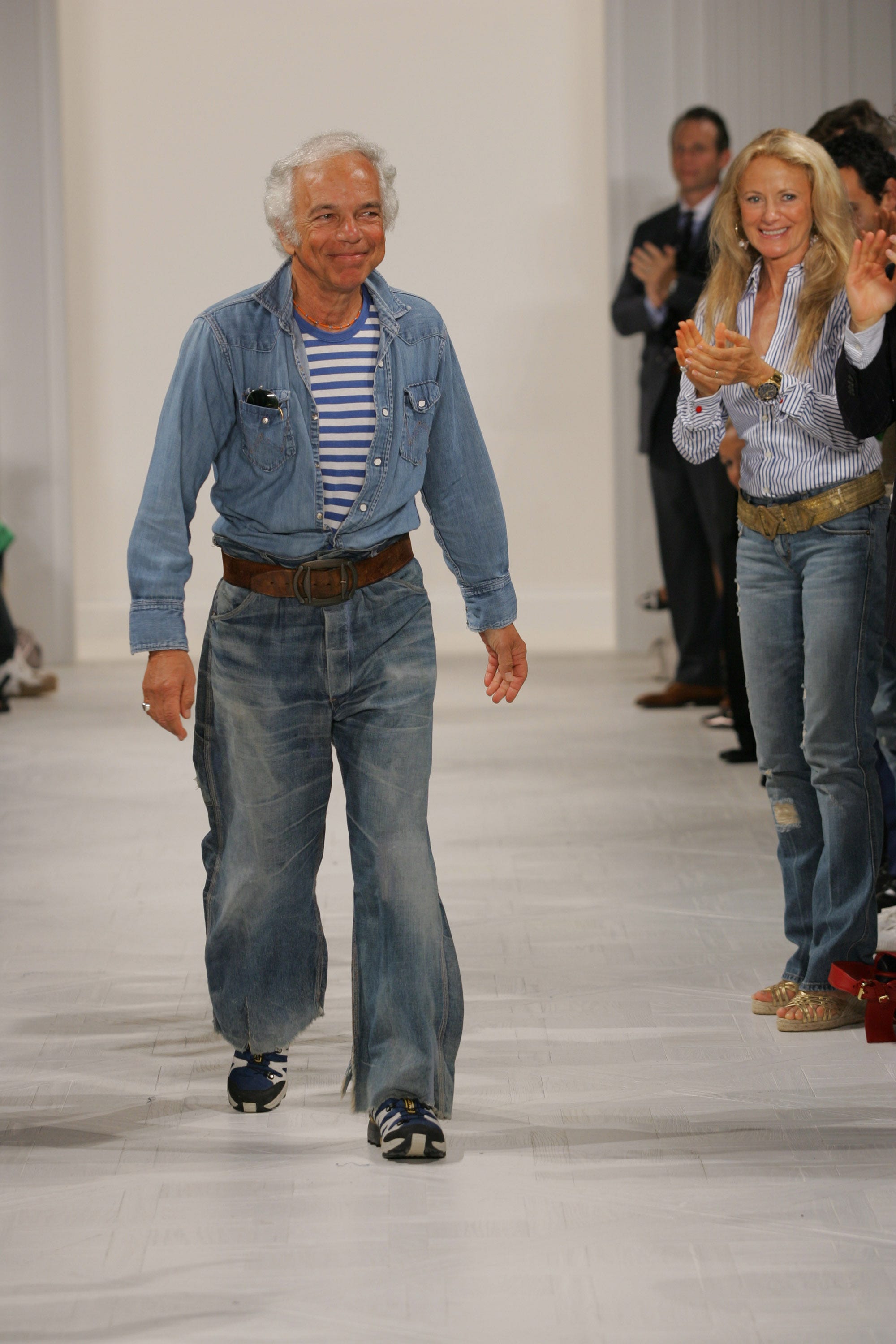 Makes deals of jeans