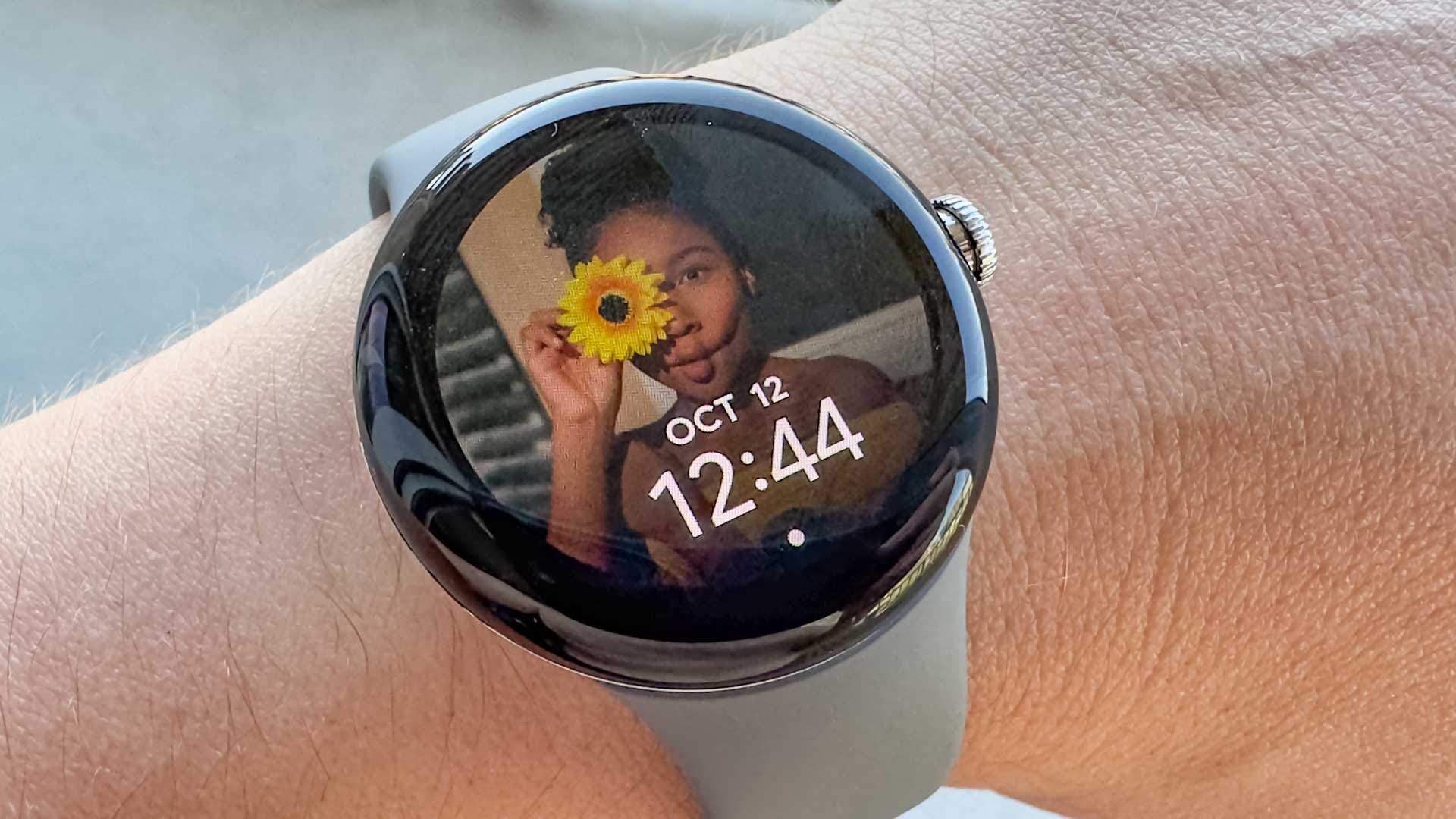 Google assistant clearance apple watch