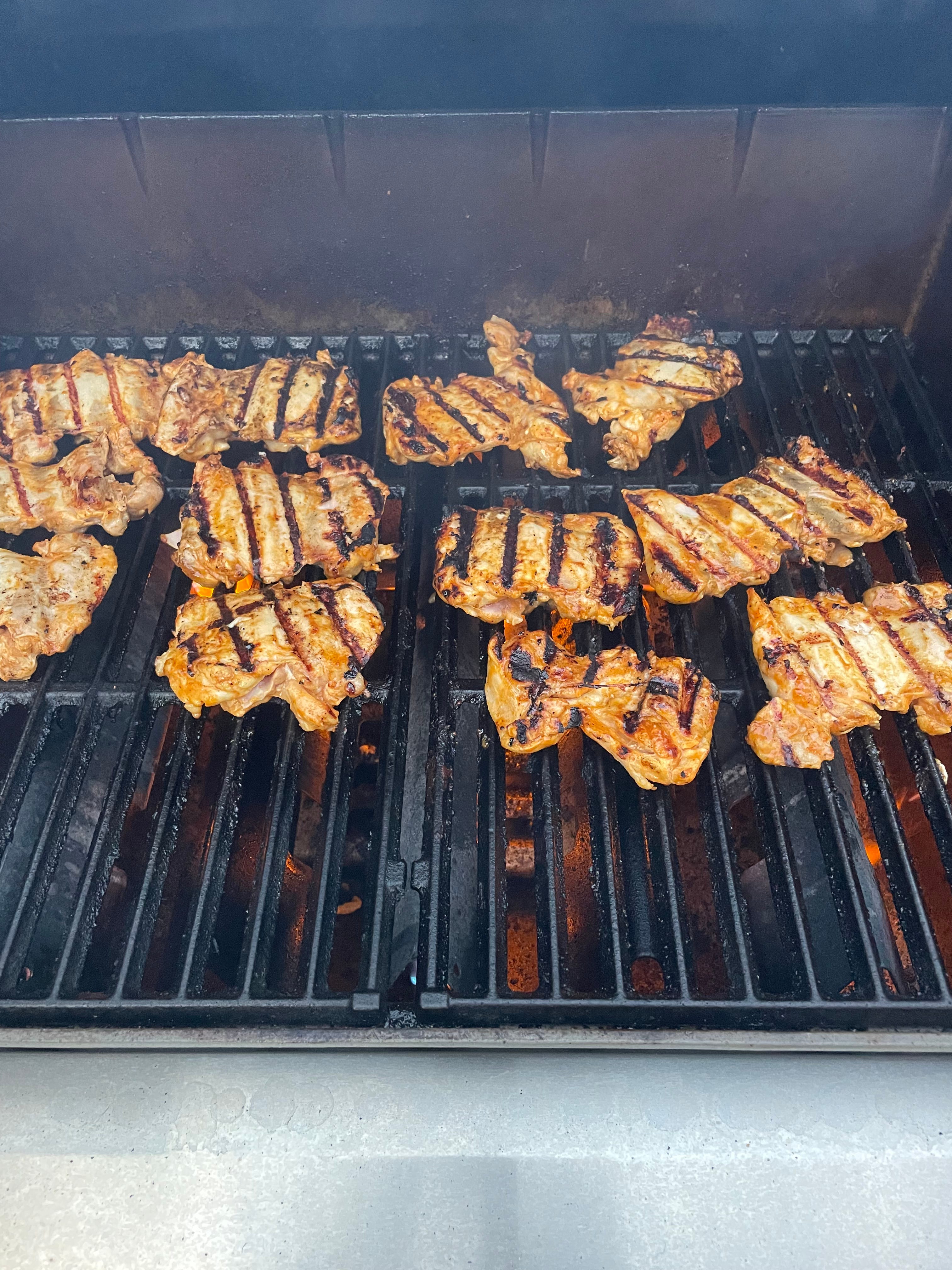 Weber gas grill chicken thighs hotsell