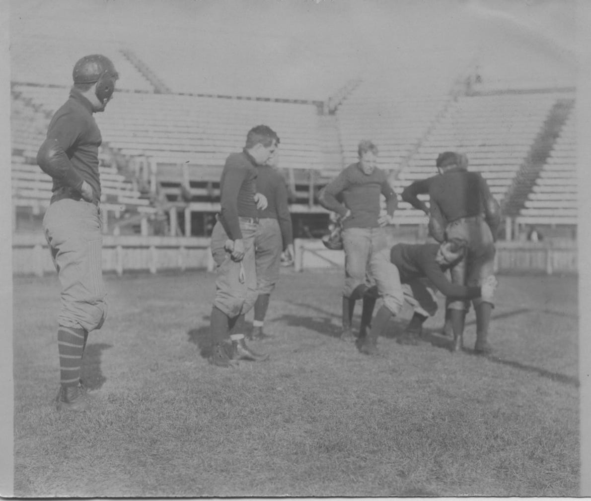 When Football Coaches Wore Football Pants