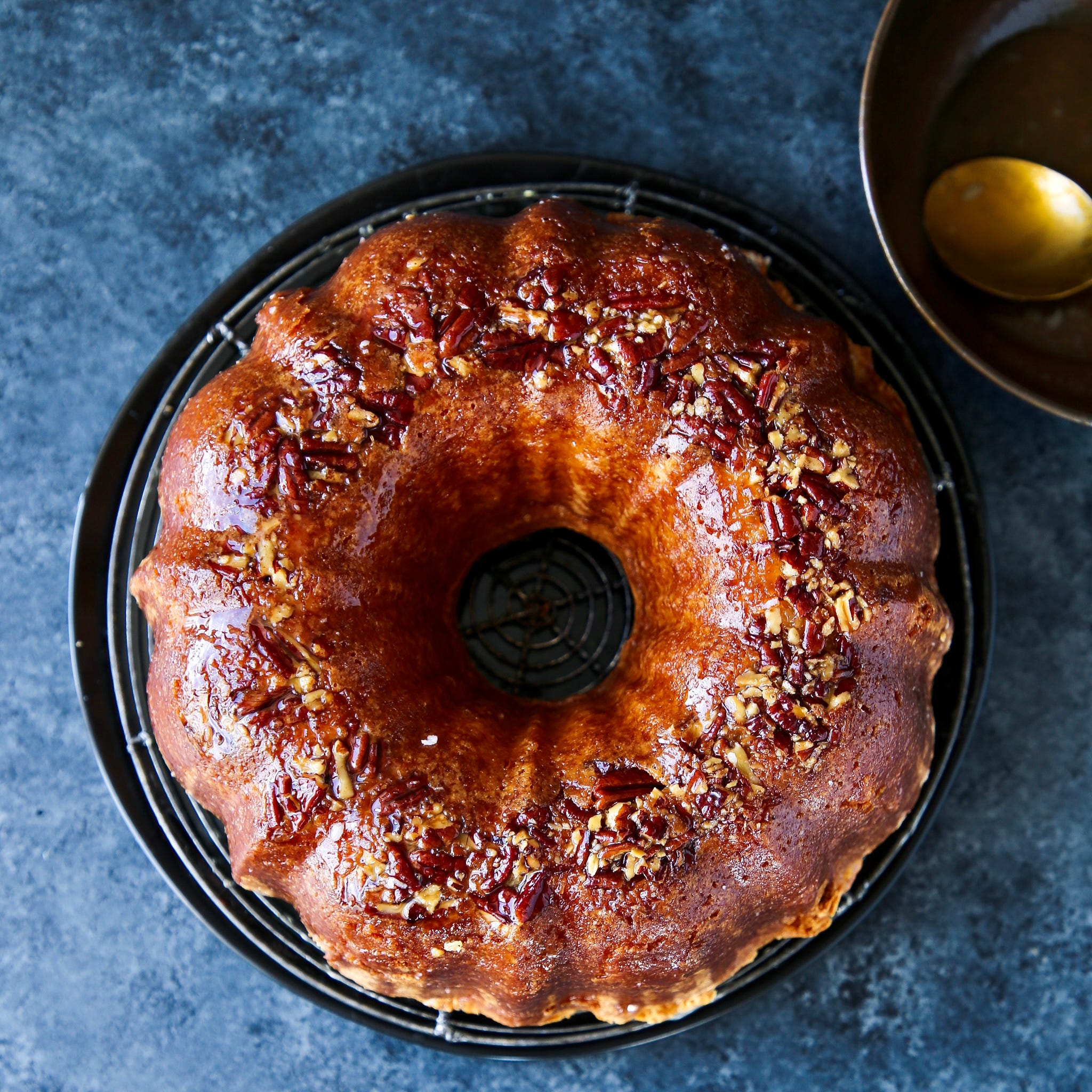 Share 128+ non alcoholic rum cake best in.eteachers