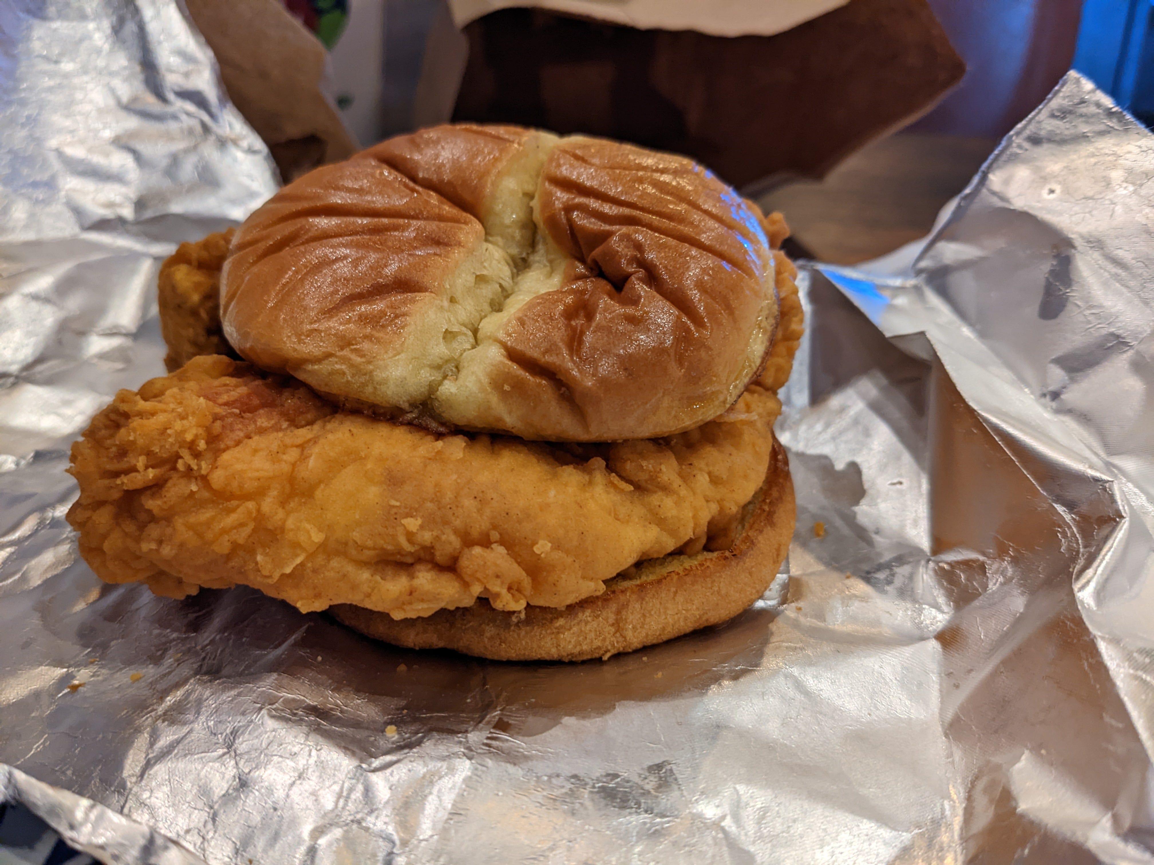 Food Review Zaxby's Signature Chicken Sandwich