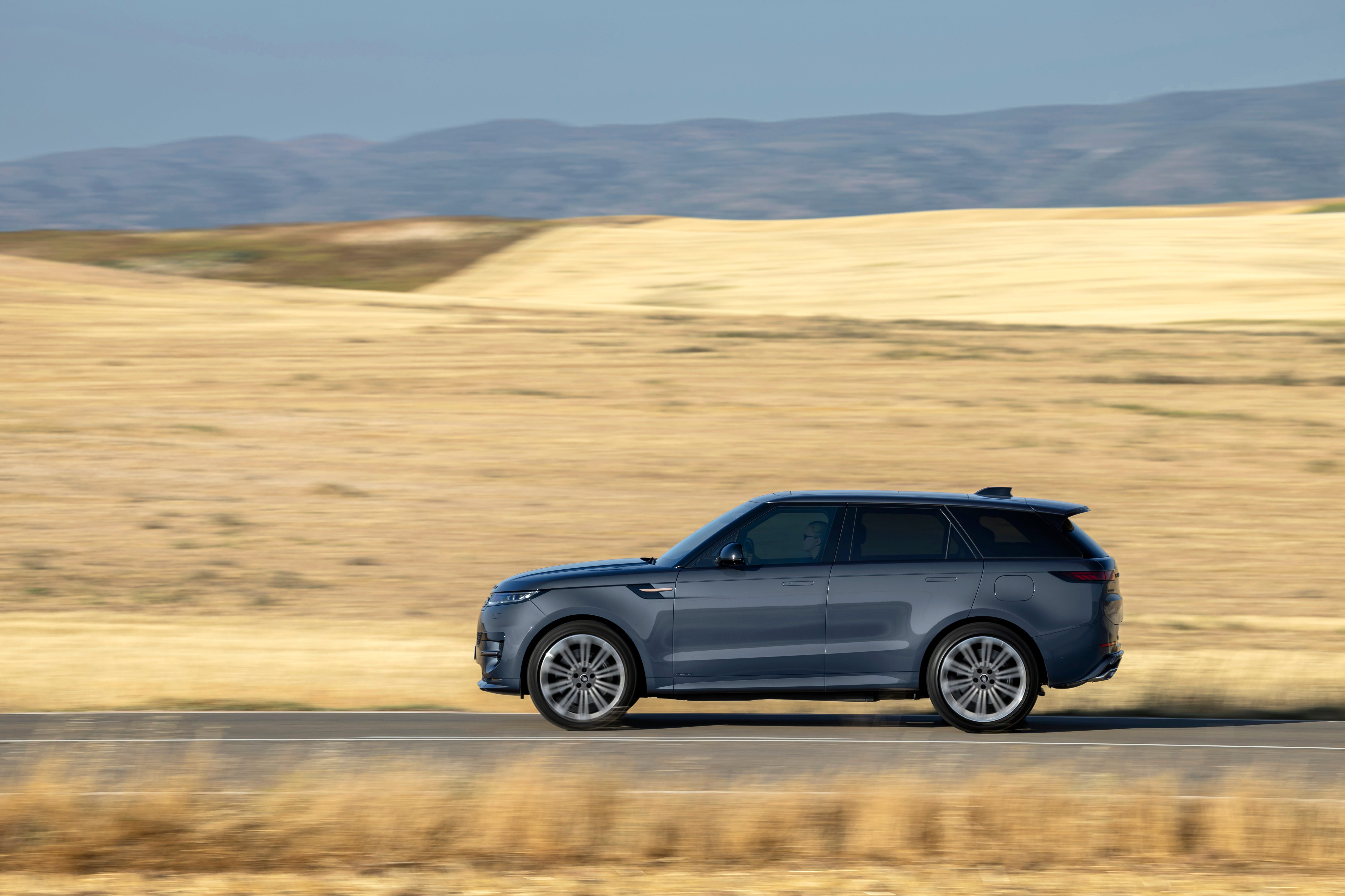 Range rover sport phev test sales