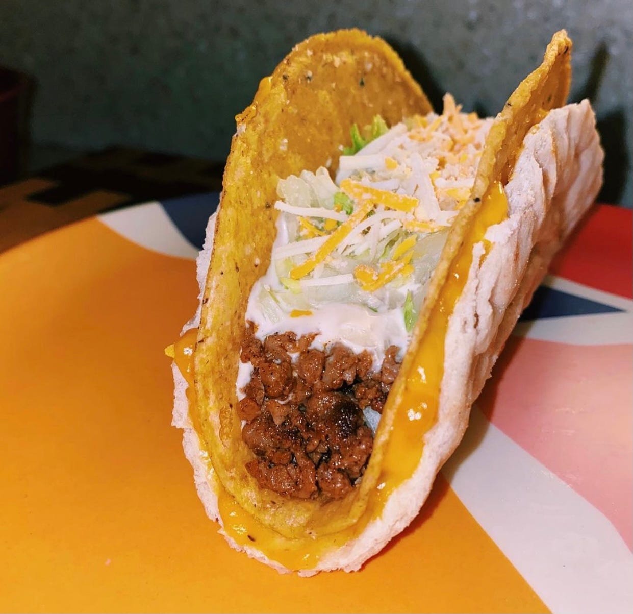 Taco bell hot sale cheesy gordita crunch