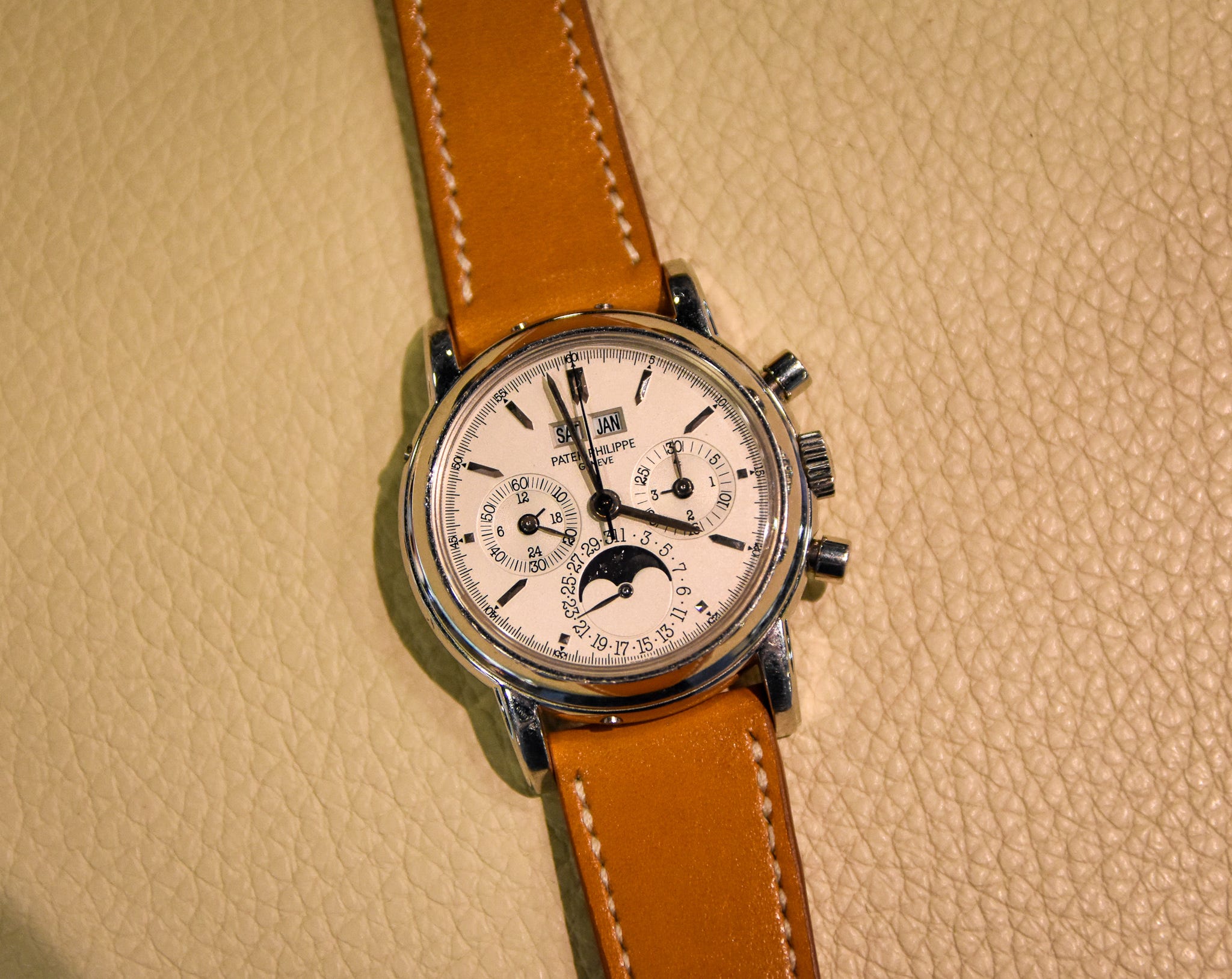 Vintage watch show sale