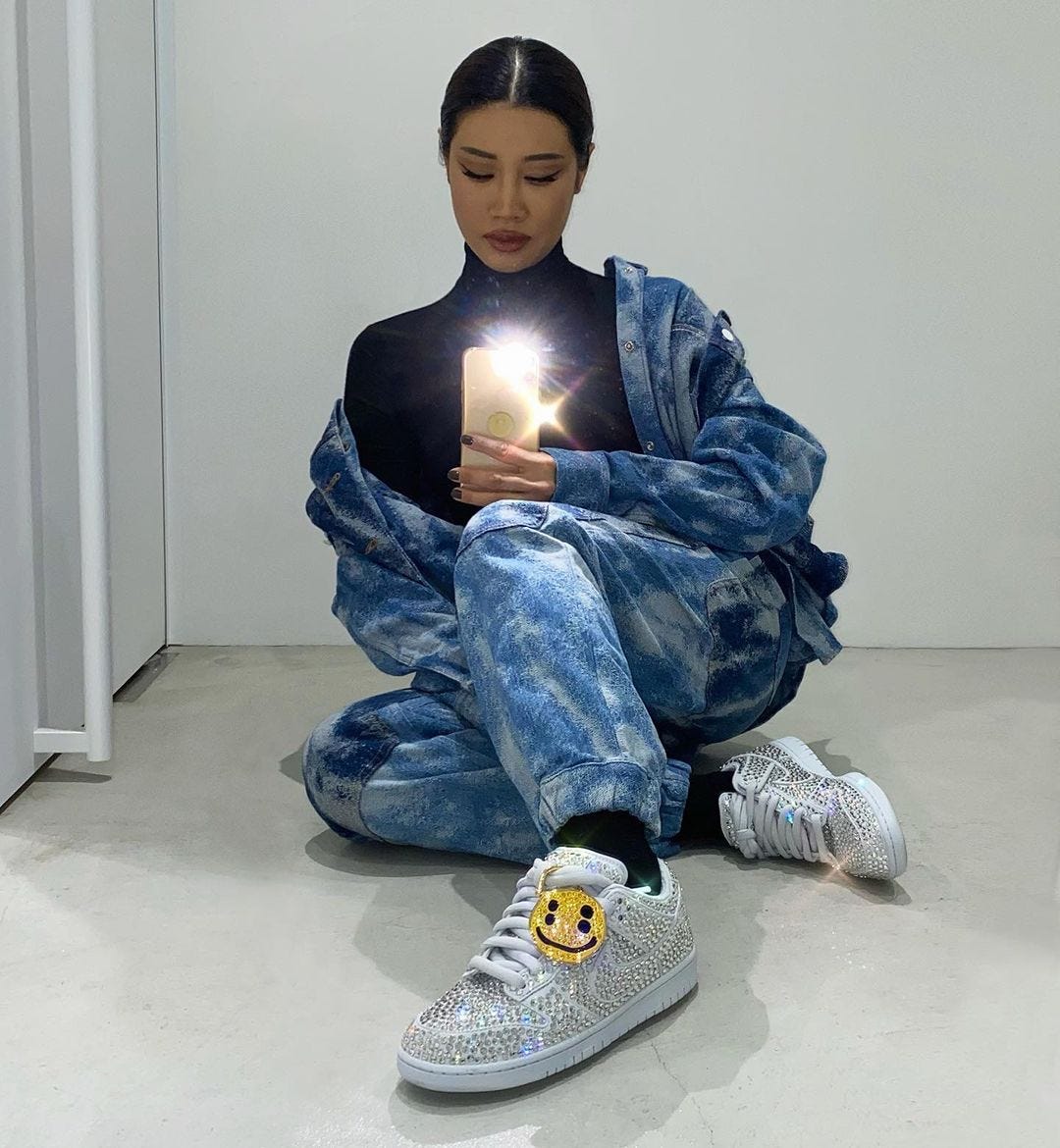 Nike top stories online